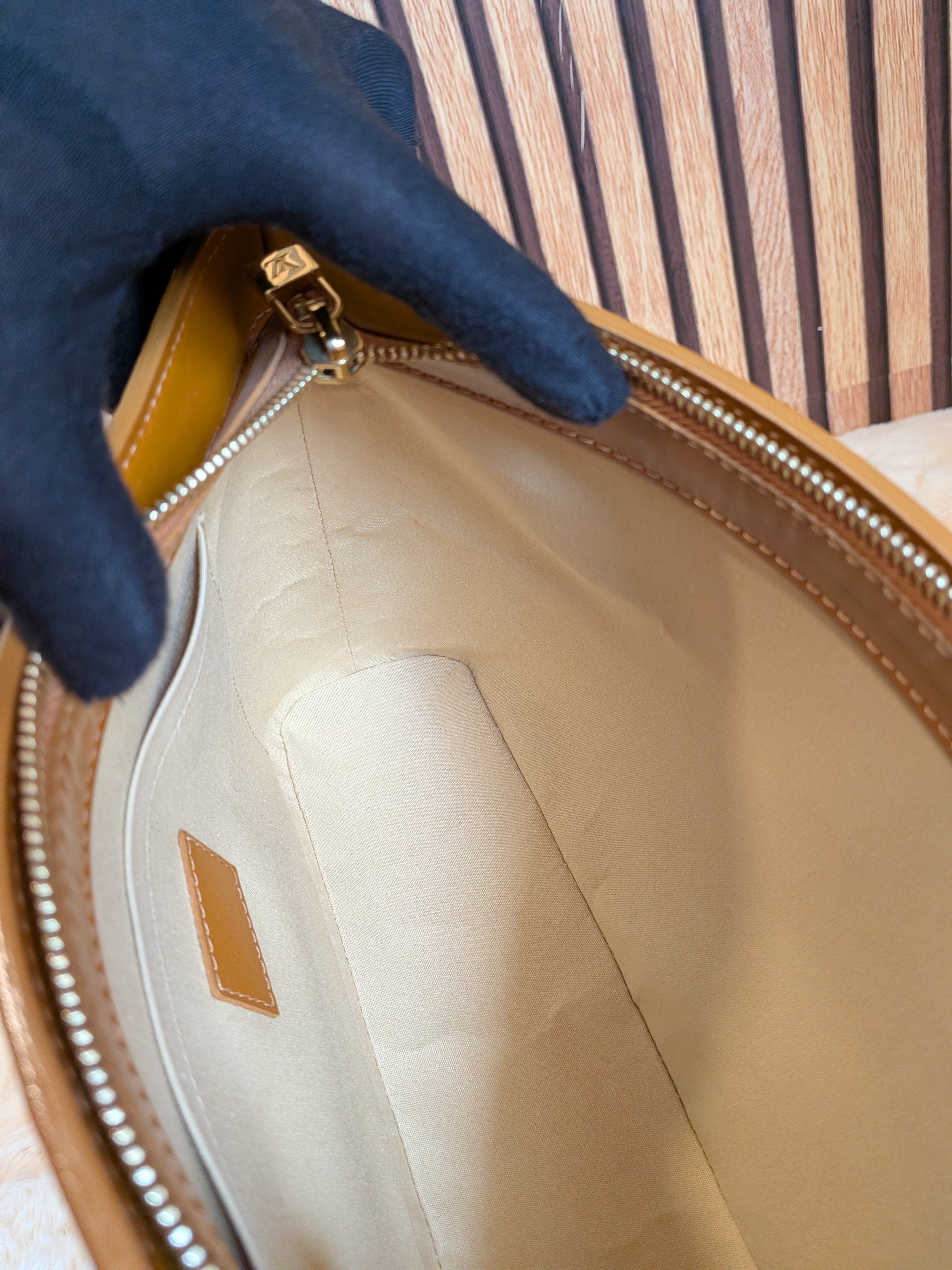 Louis Vuitton Minilin Lucille PM Monogram Beige