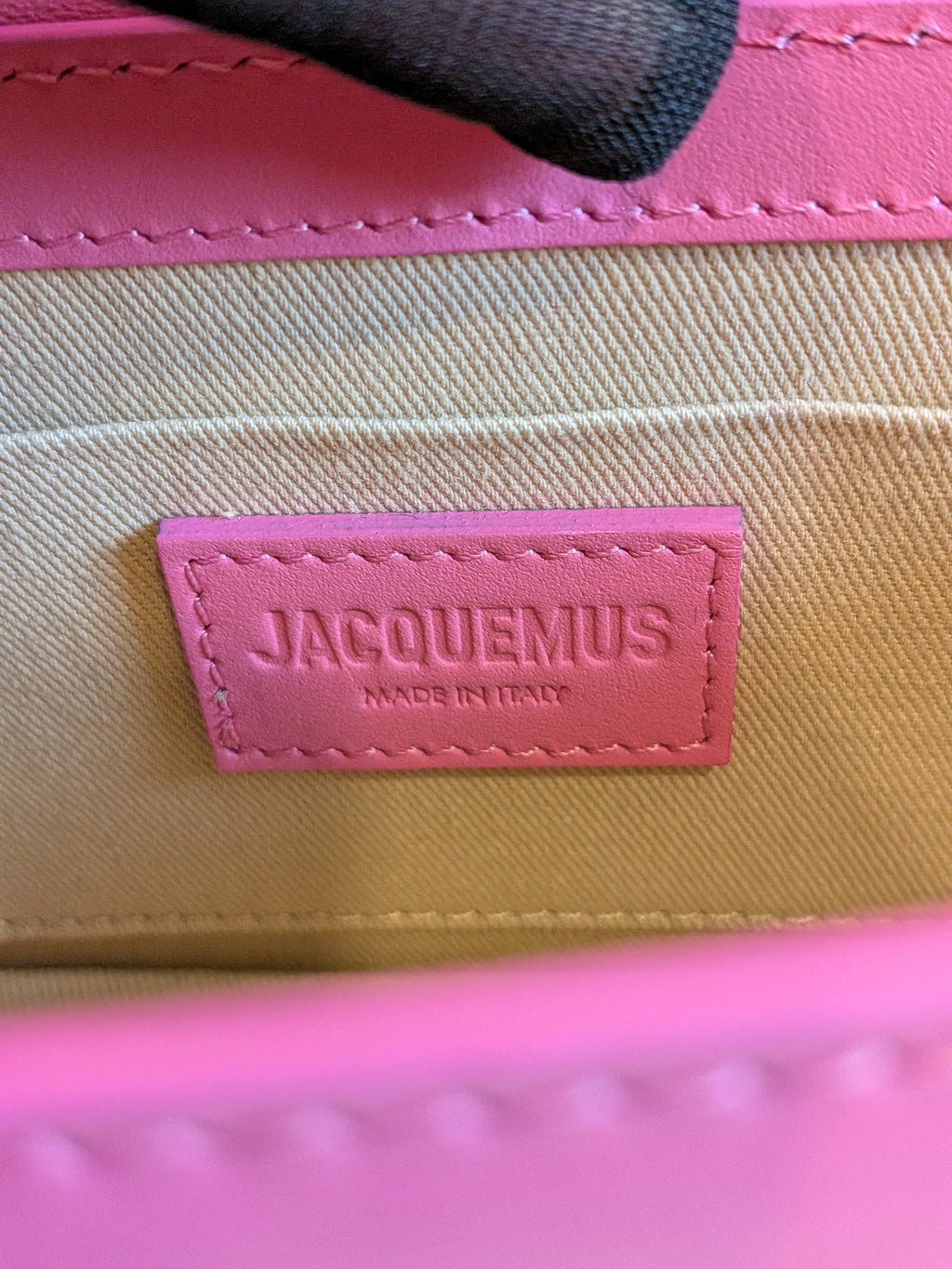 Jacquemus Chiquito Long Neon Pink