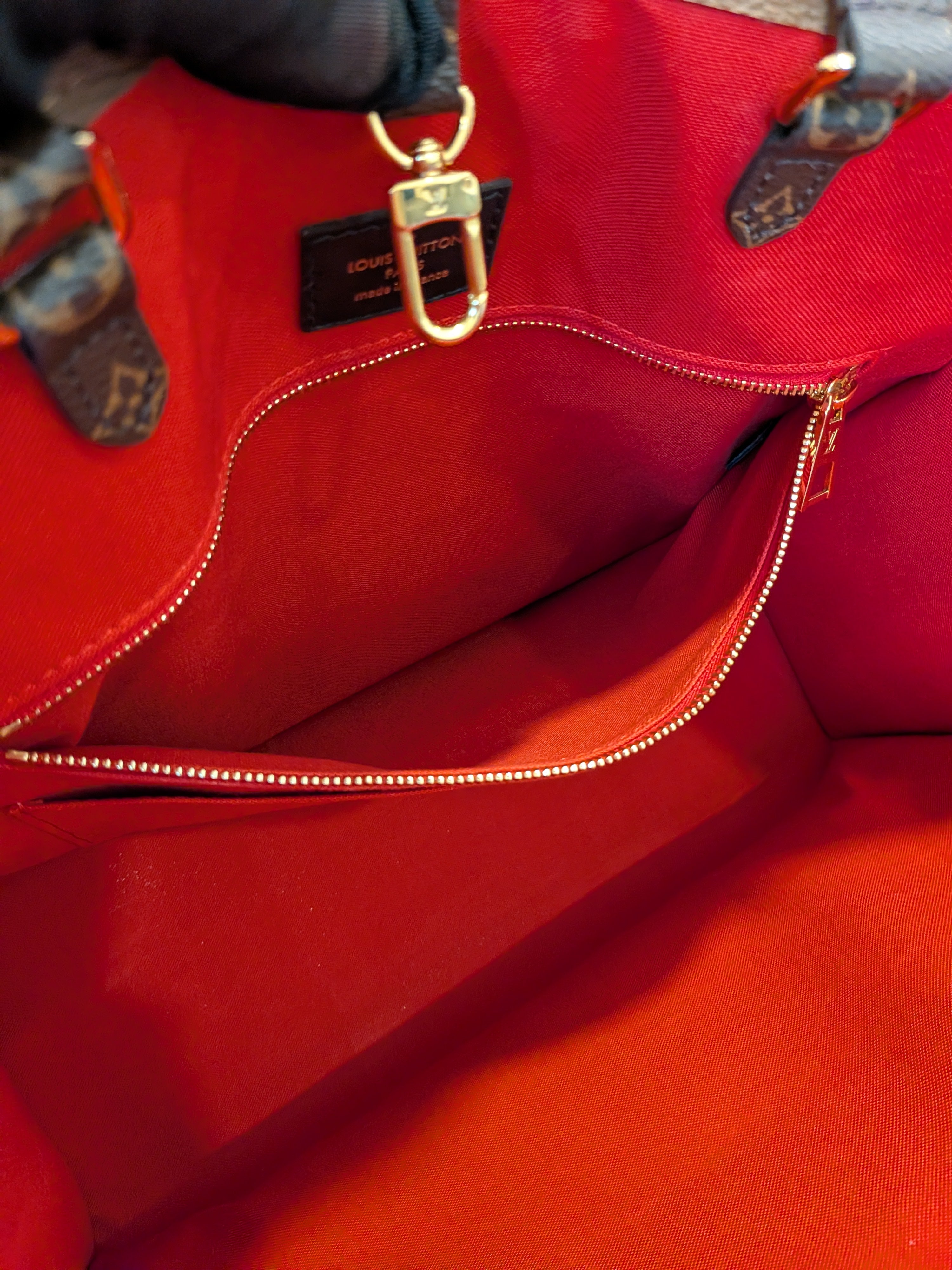 Louis Vuitton On The Go Gm Reverse Giant Monogram