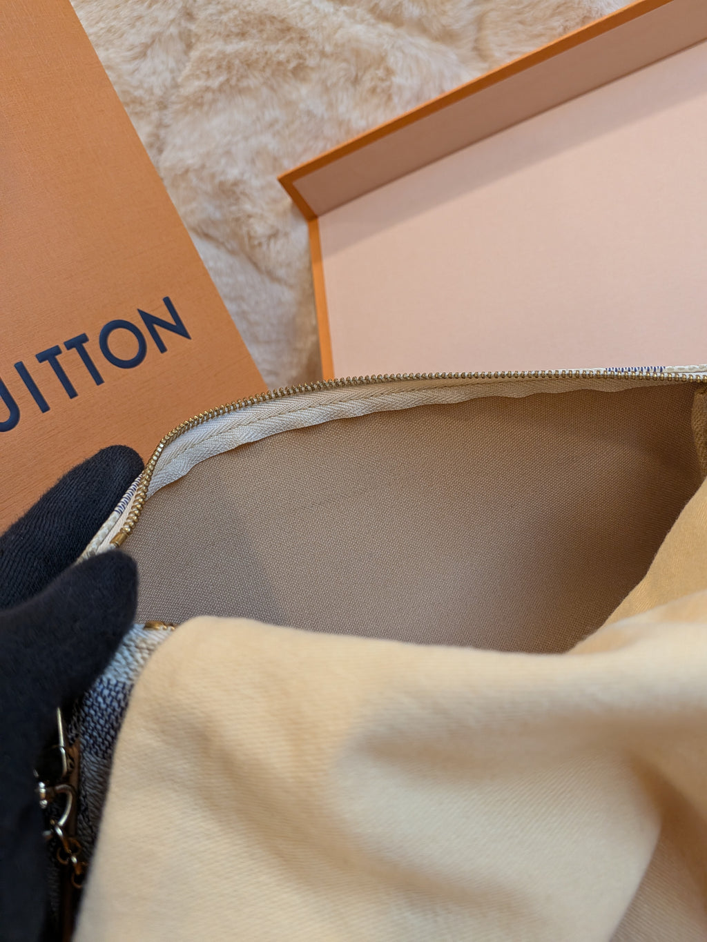 Louis Vuitton Eva Clutch Sling Bag Damier Azur