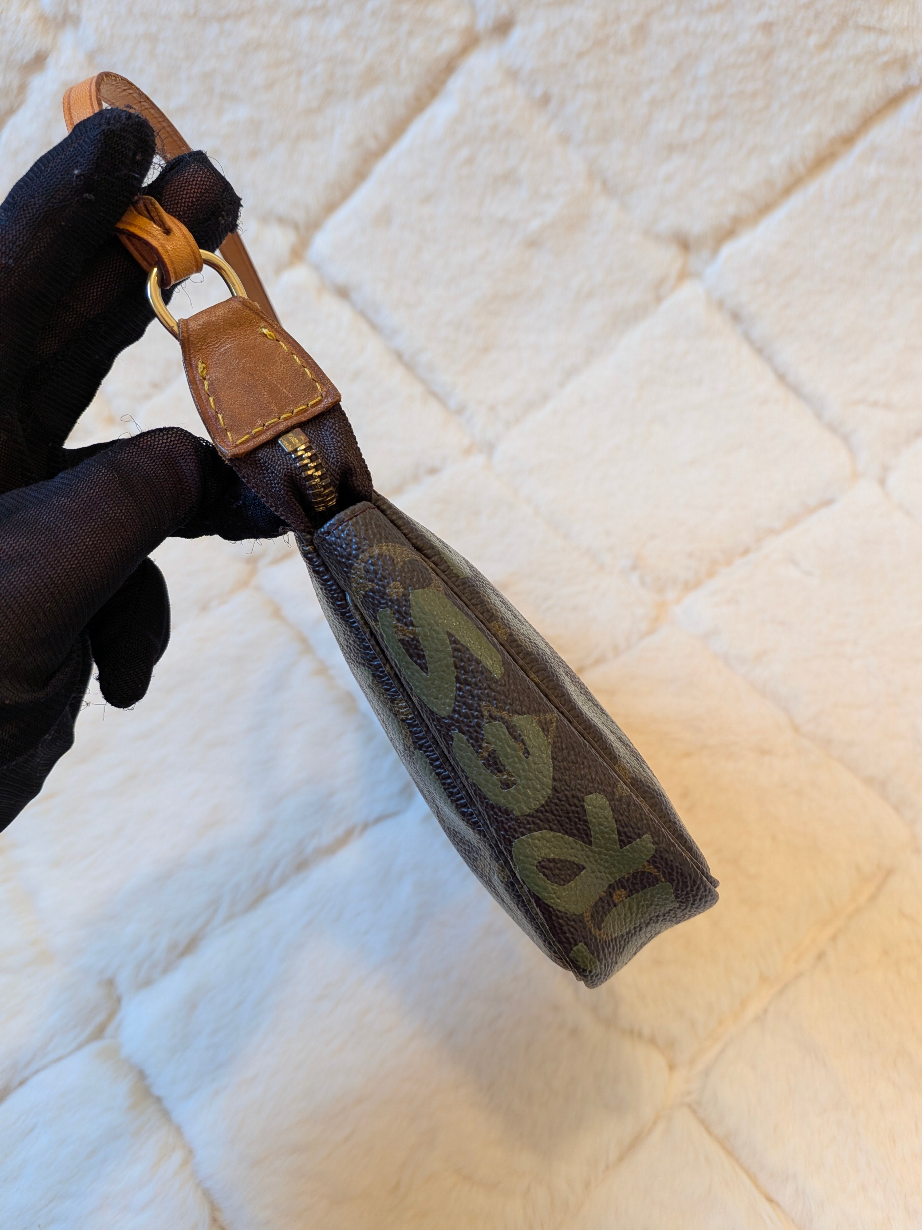 Louis Vuitton x Stephen Sprouse Pochette Accessoiries Graffiti Khaki Monogram