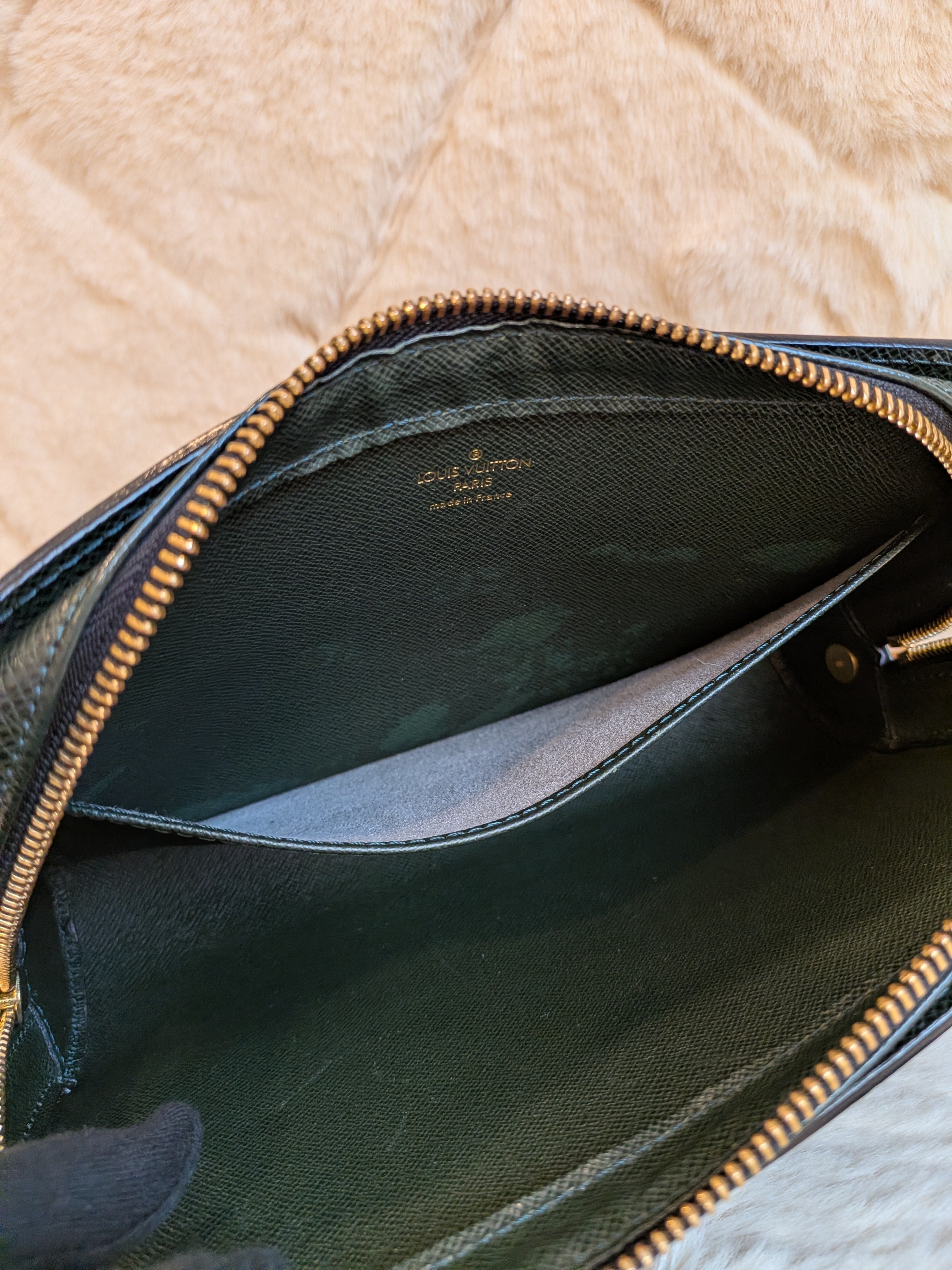 Louis Vuitton Baikal Wristlet Clutch Taiga Leather Dark Green