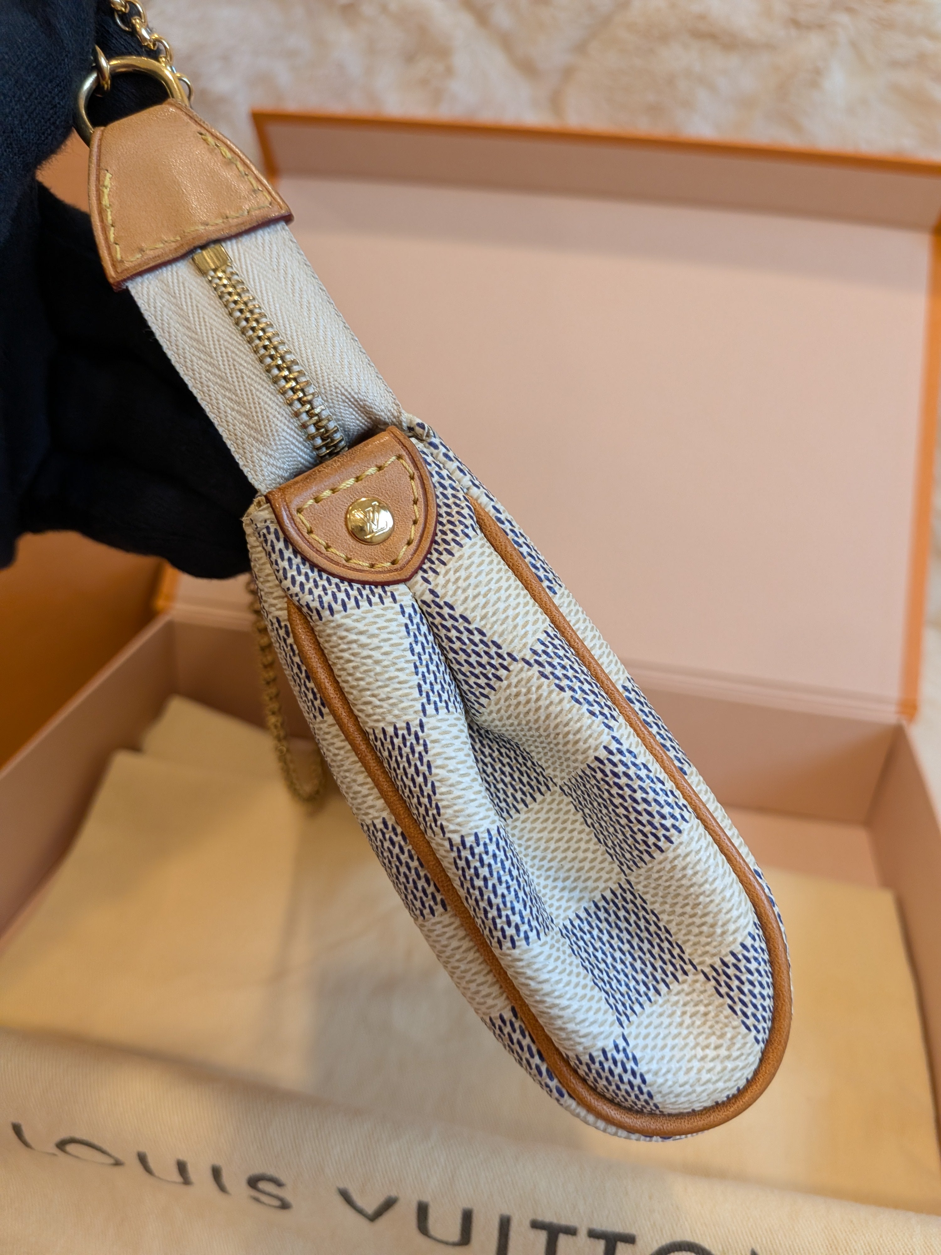 Louis Vuitton Eva Clutch Sling Bag Damier Azur