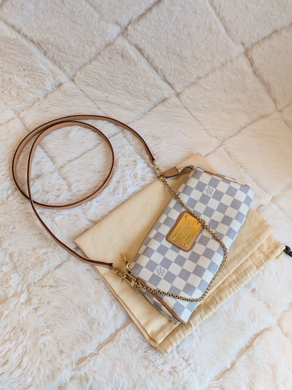 Louis Vuitton Eva Clutch Sling Bag Damier Azur