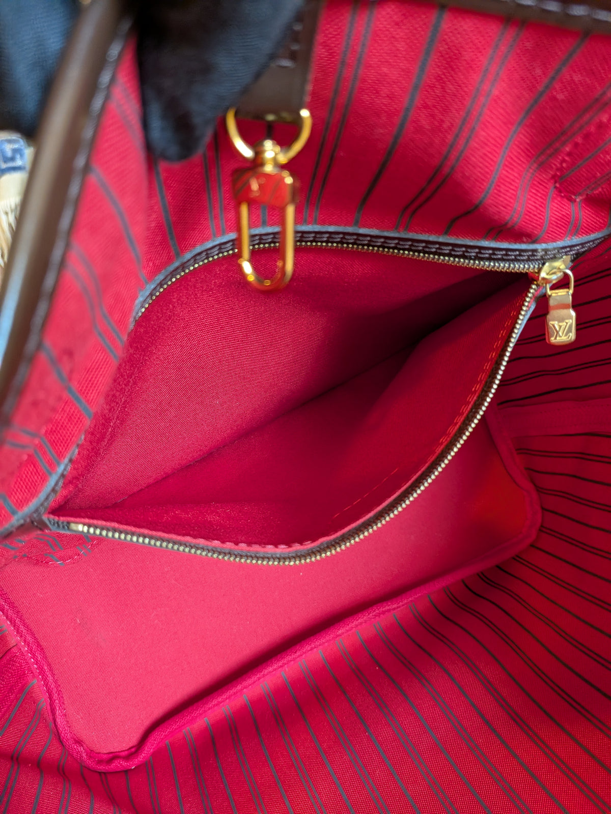 Louis Vuitton Neverfull MM Damier Ebene with Pouch