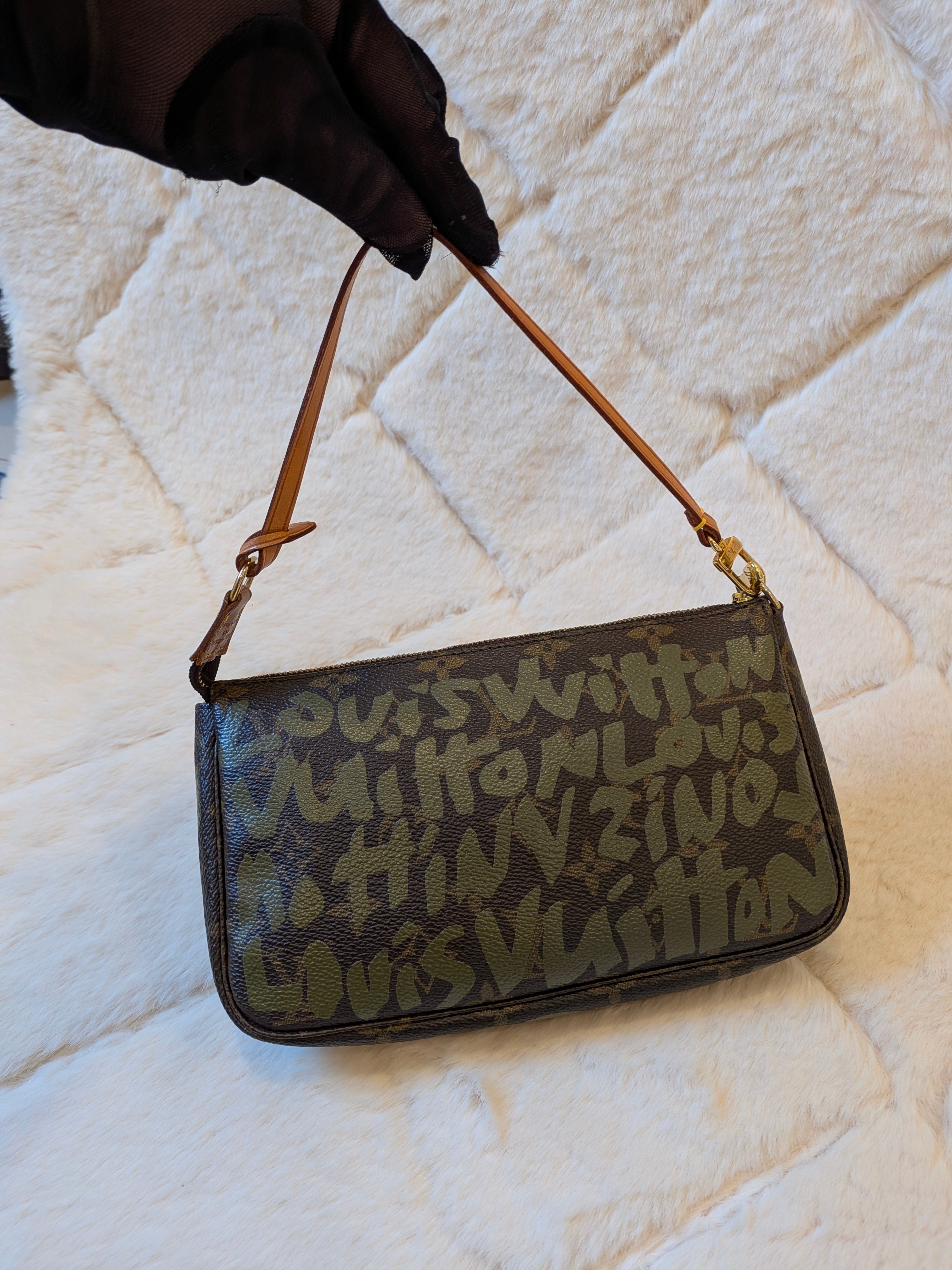Louis Vuitton x Stephen Sprouse Pochette Accessoiries Graffiti Khaki Monogram