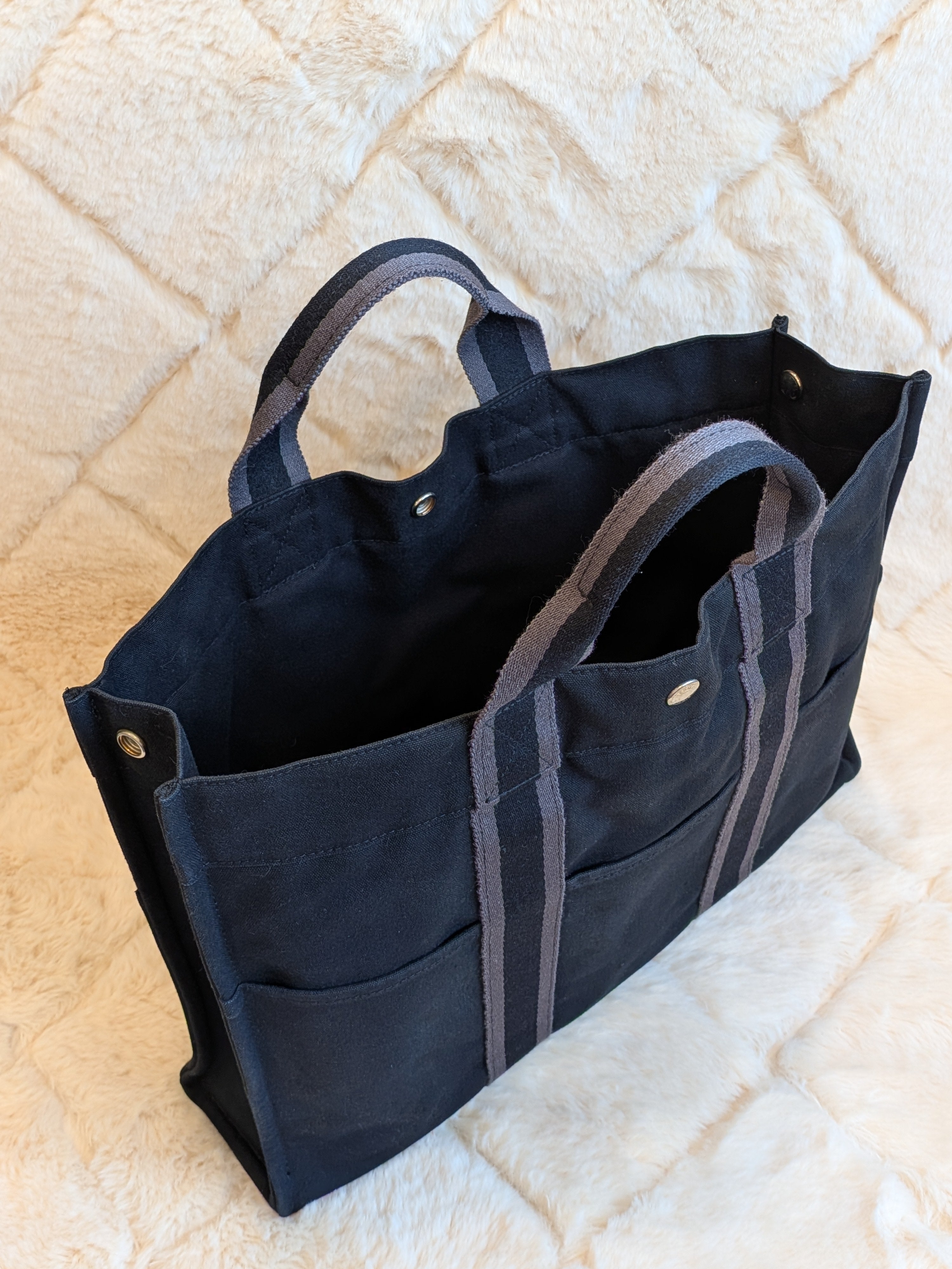 Hermes Fourre-Tote MM Black Canvas