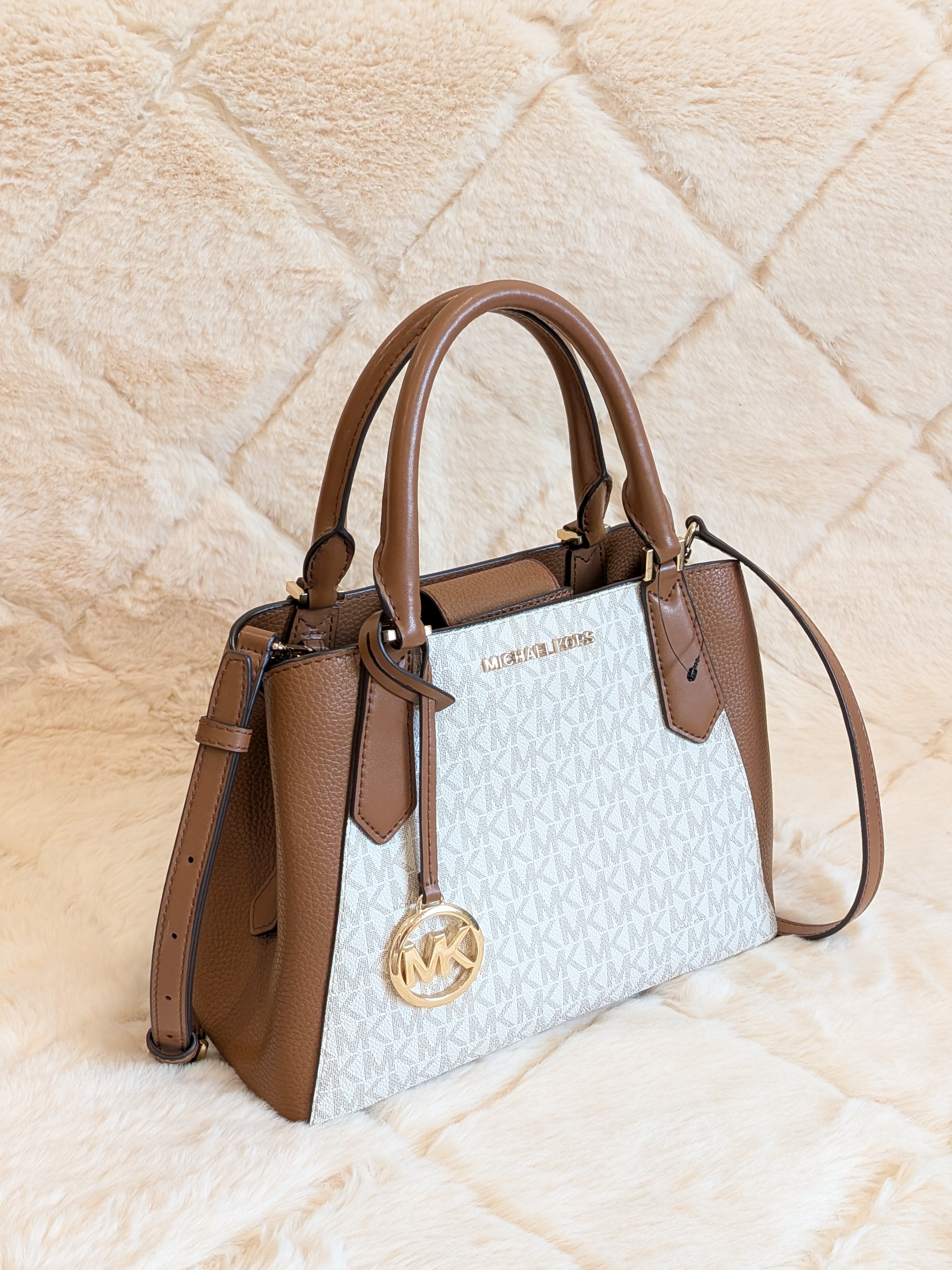 Michael Kors Kimberly Satchel Signature Vanilla Brown