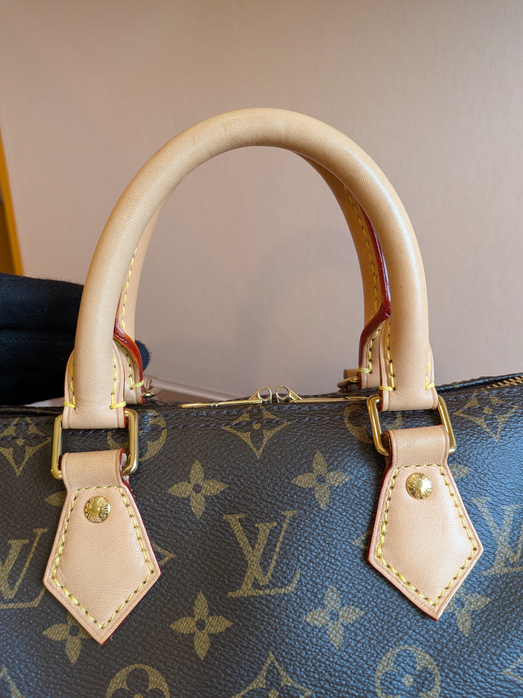 Louis Vuitton Speedy 25 Bandouliere Monogram Canvas