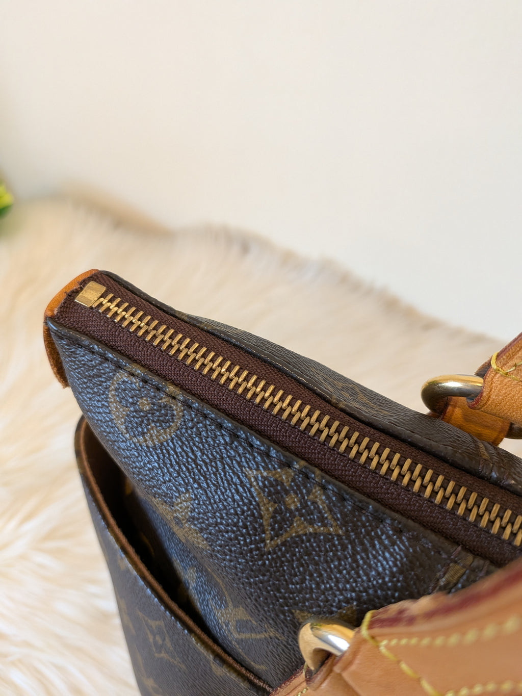 Louis Vuitton Totally PM Tote Monogram Canvas