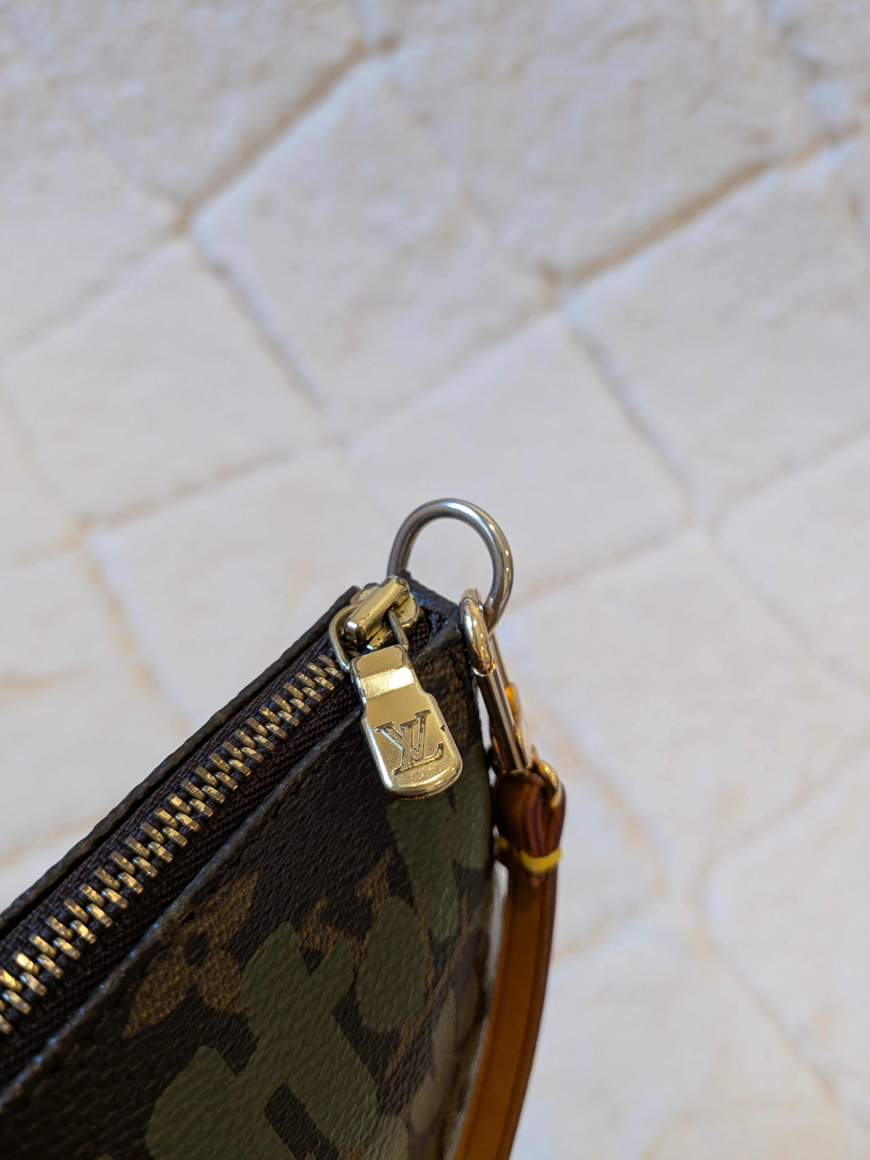 Louis Vuitton x Stephen Sprouse Pochette Accessoiries Graffiti Khaki Monogram