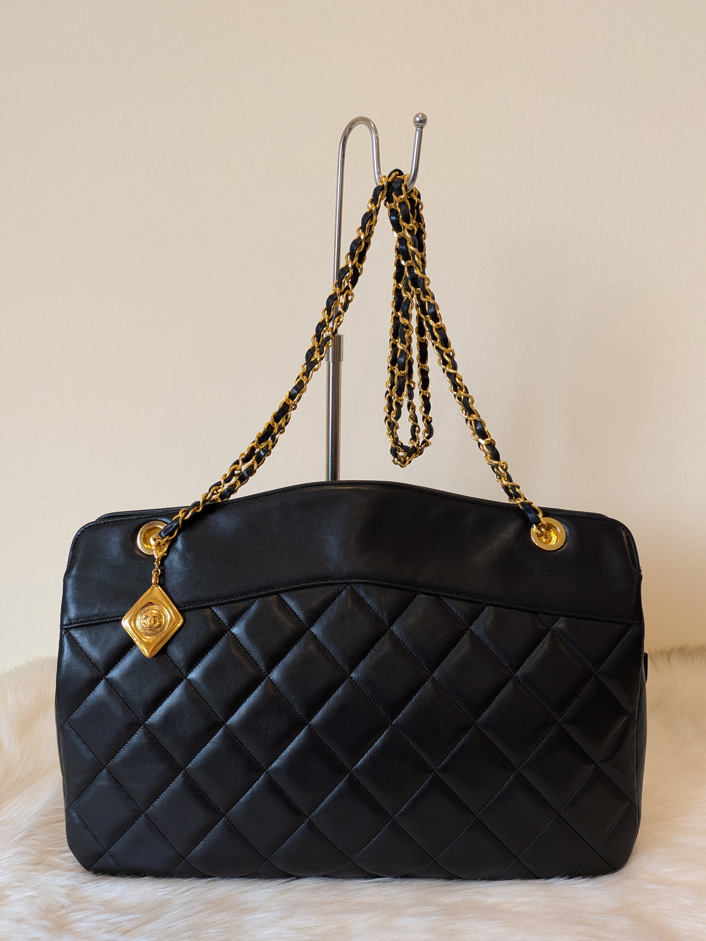 Chanel Diamond Quilted Lambskin Black Large in 24k Plated Gold  Hardware (vintage)
