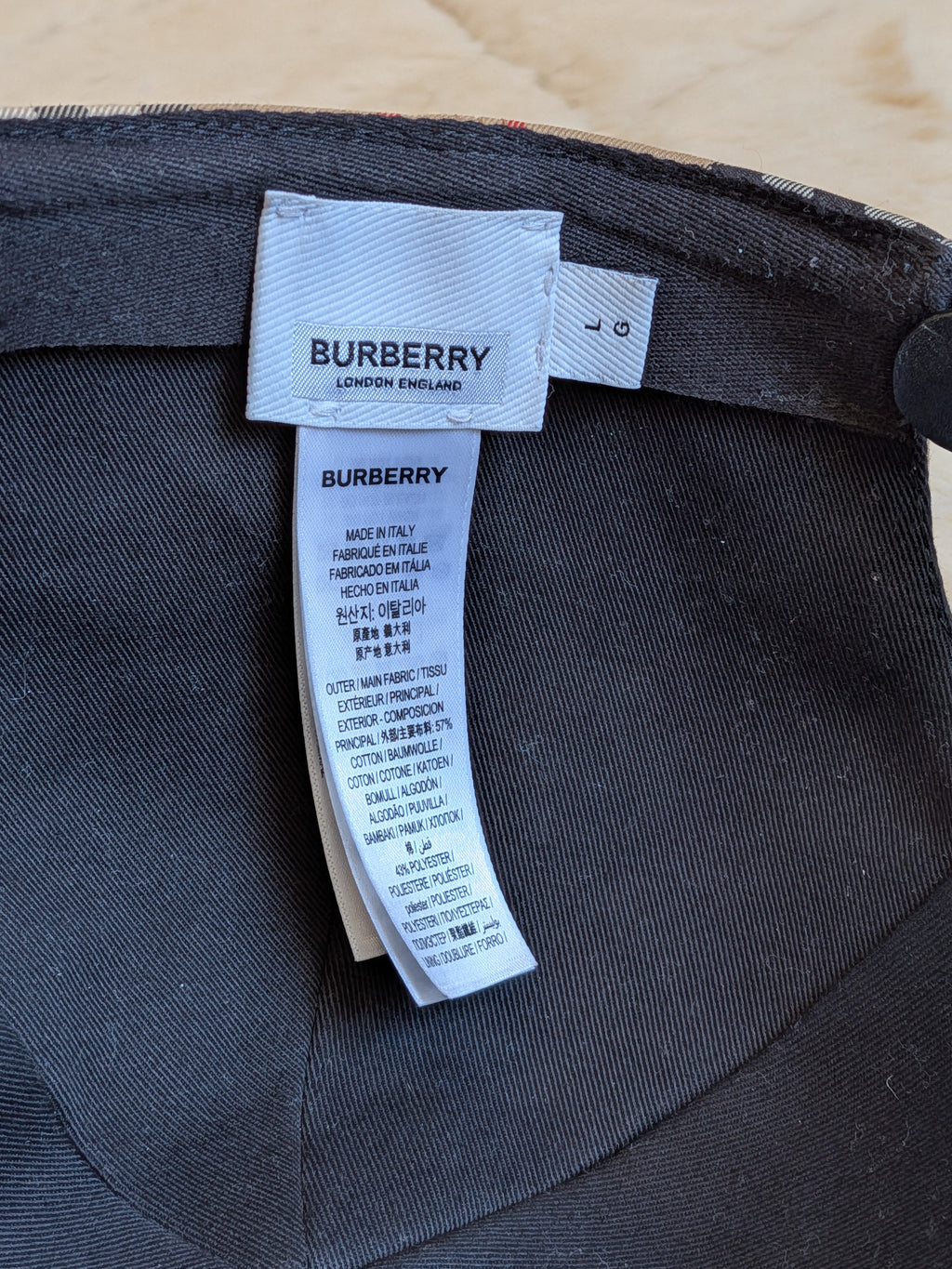 Burberry Baseball Cap Checkered Beige