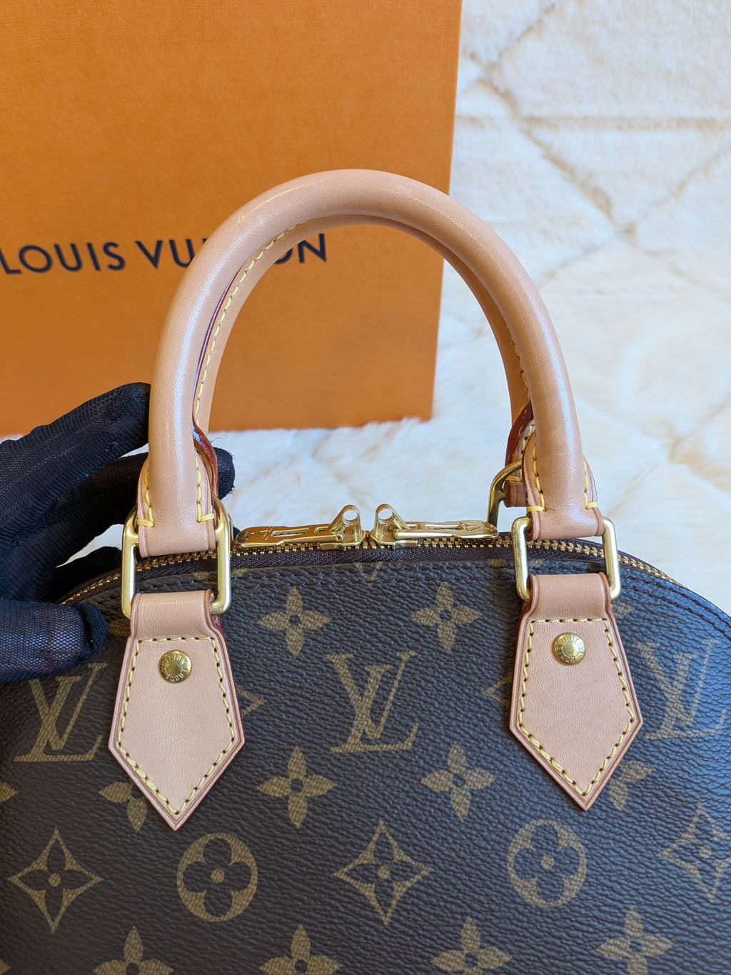 Louis Vuitton Bb Alma Monogram Canvas