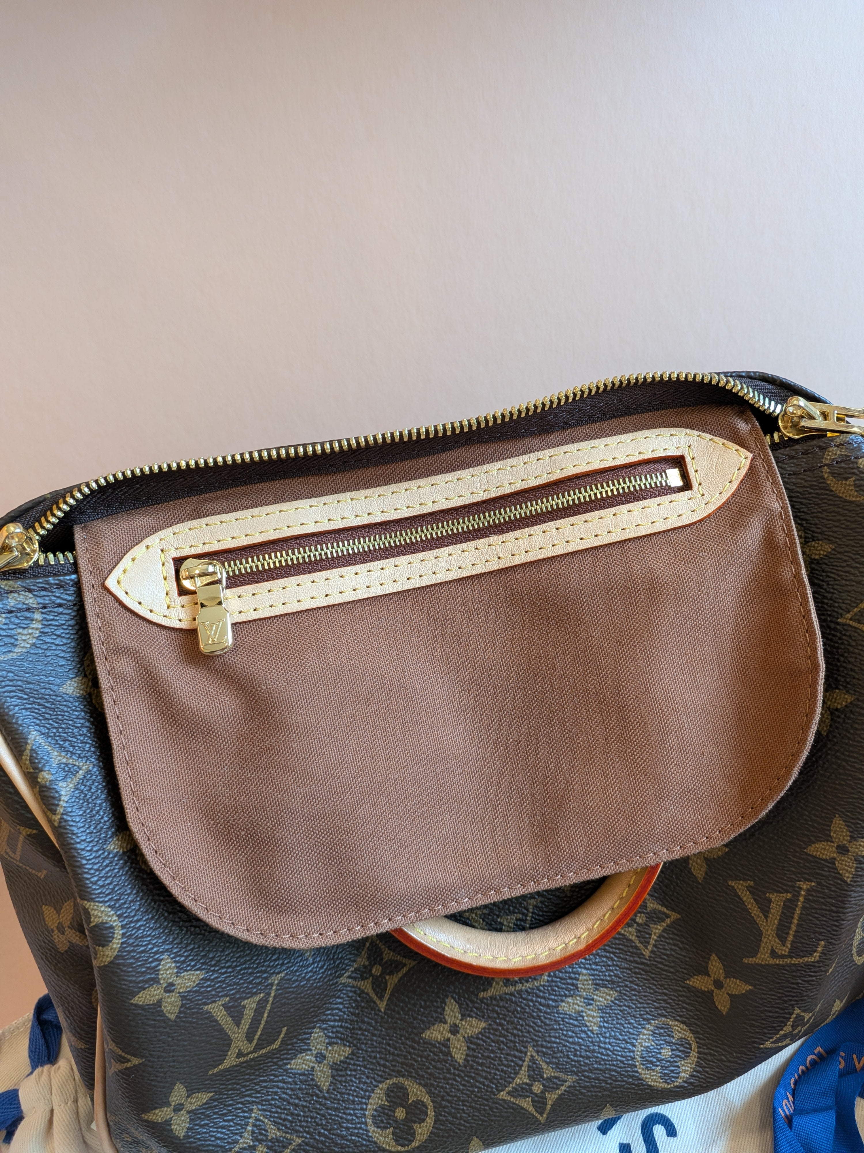 Louis Vuitton Speedy 25 Bandouliere Monogram Canvas