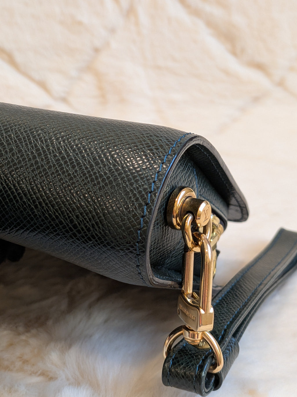 Louis Vuitton Baikal Wristlet Clutch Taiga Leather Dark Green