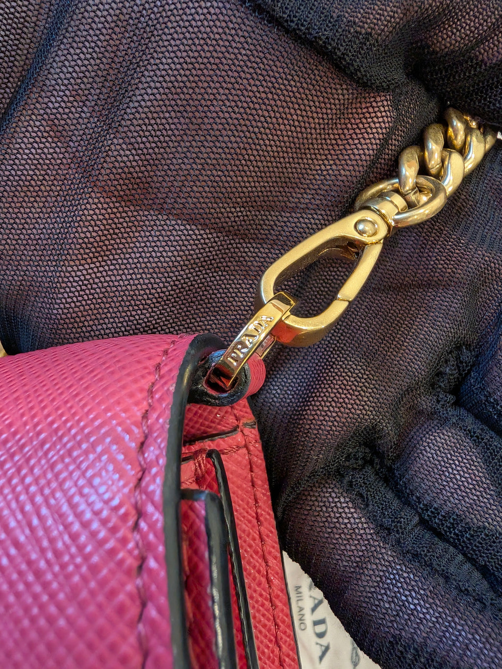 Prada WOC Saffiano Lux Flip Lock Peonia Pink