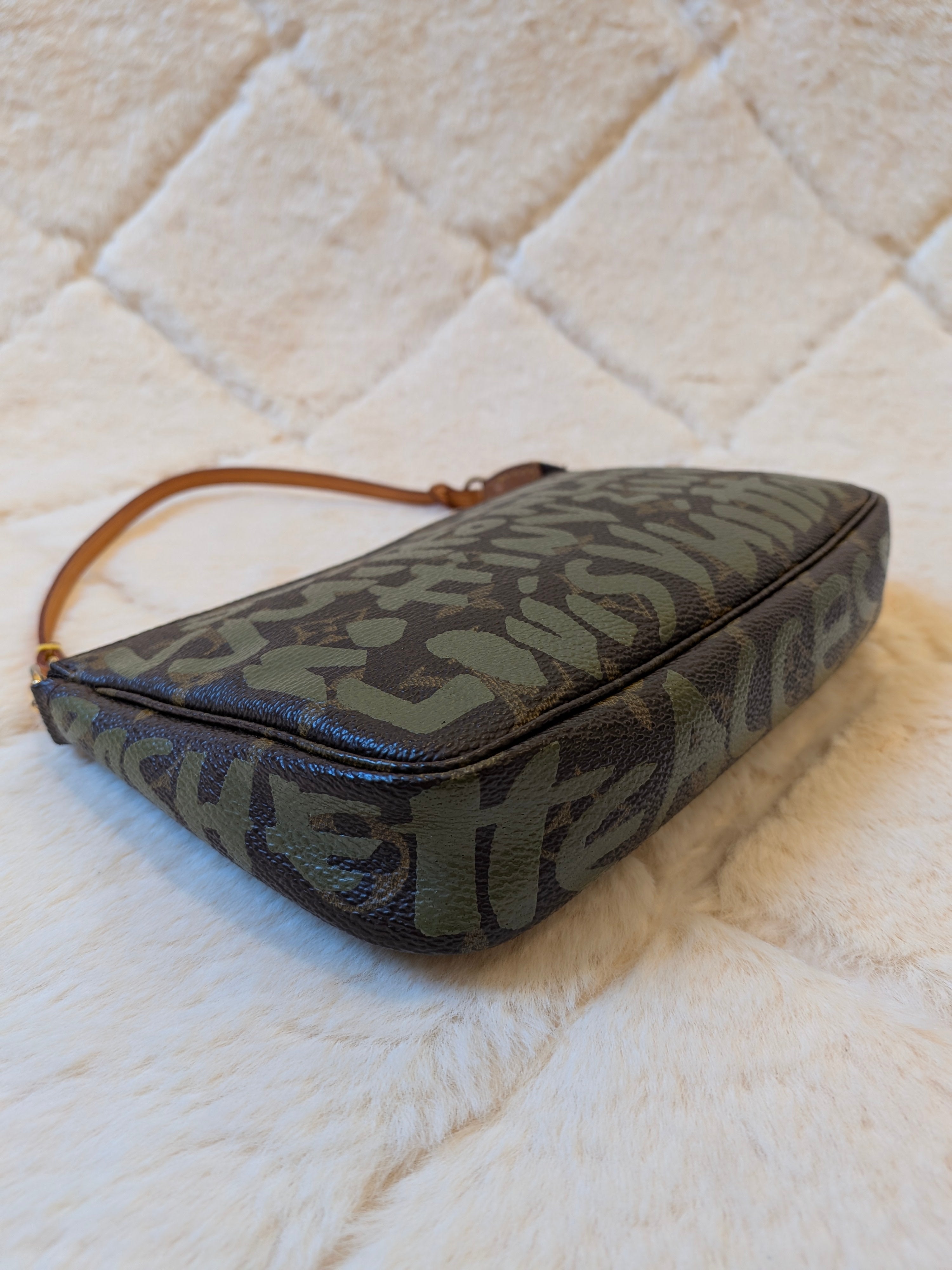 Louis Vuitton x Stephen Sprouse Pochette Accessoiries Graffiti Khaki Monogram