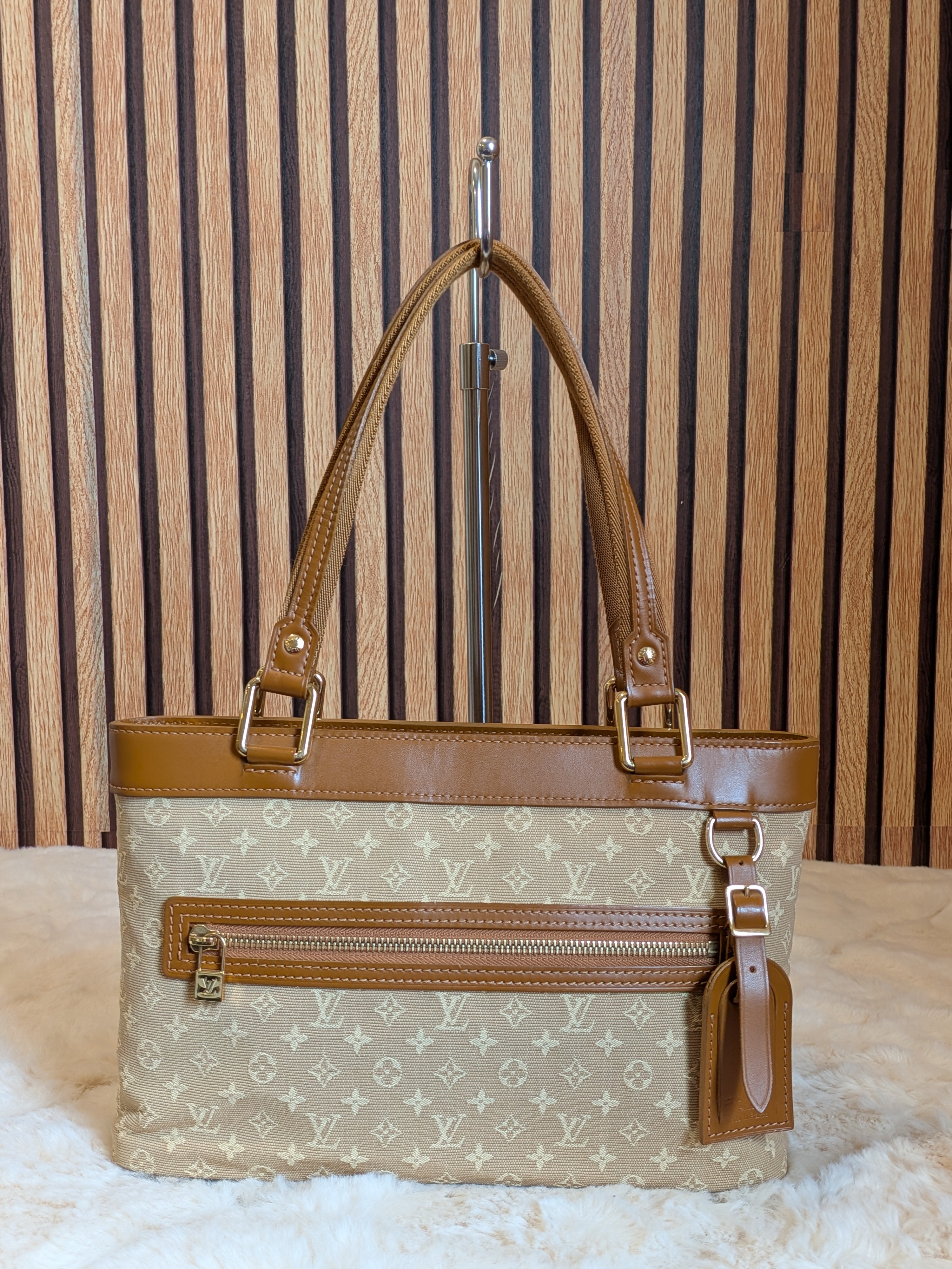 Louis Vuitton Minilin Lucille PM Monogram Beige