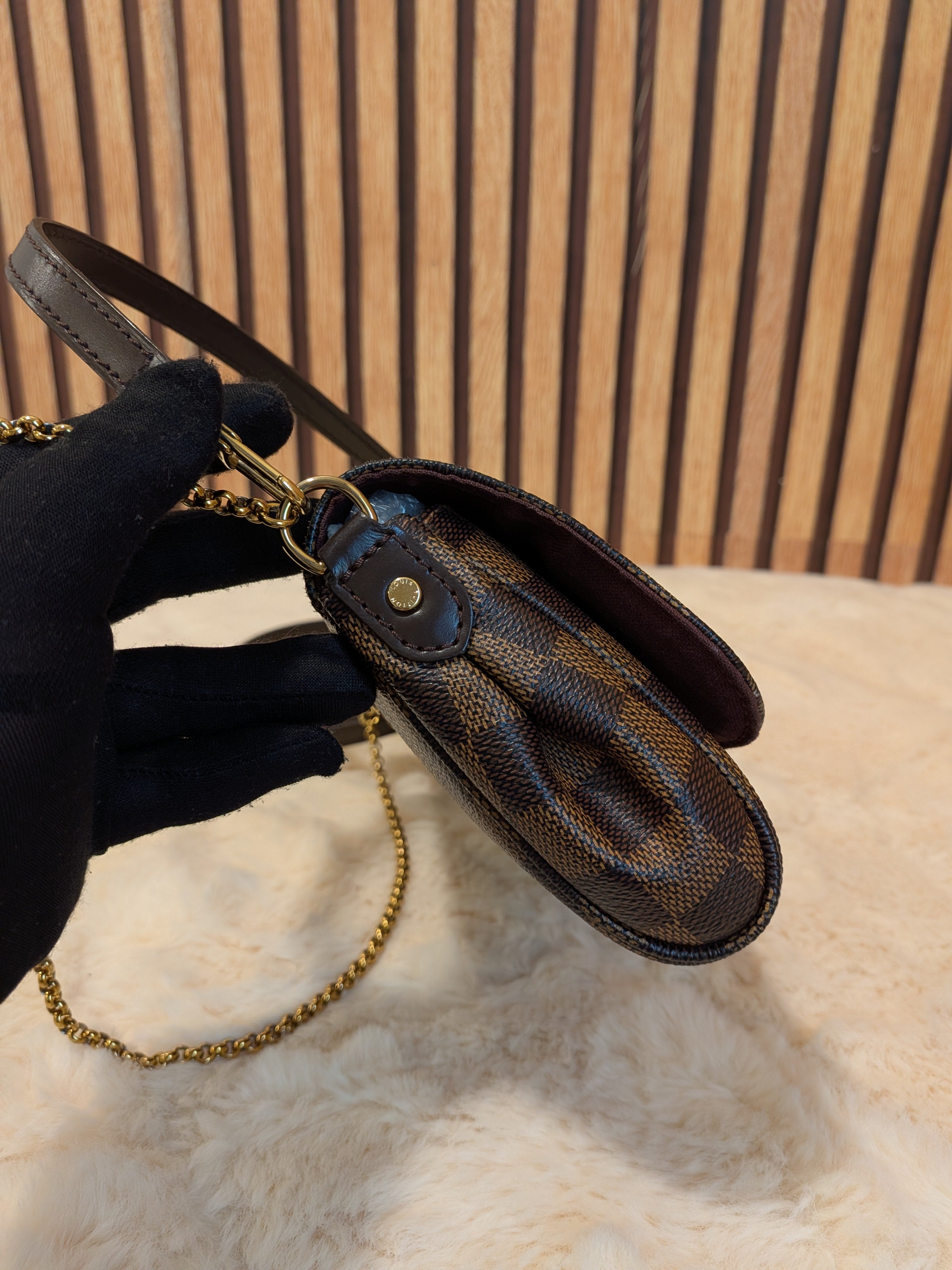Louis Vuitton Favorite PM Damier Ebene Clutch Sling Bag