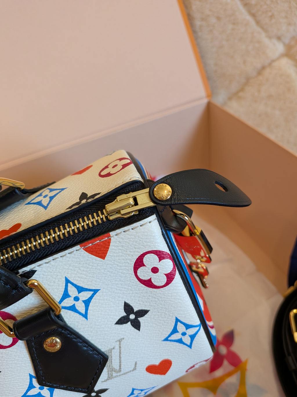 Louis Vuitton Speedy 25 Bandouliere Game On "Limited Edition"Rare Find