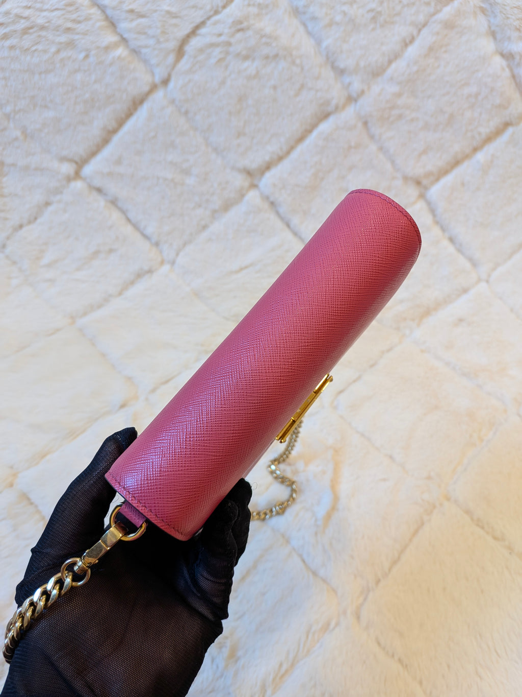Prada WOC Saffiano Lux Flip Lock Peonia Pink