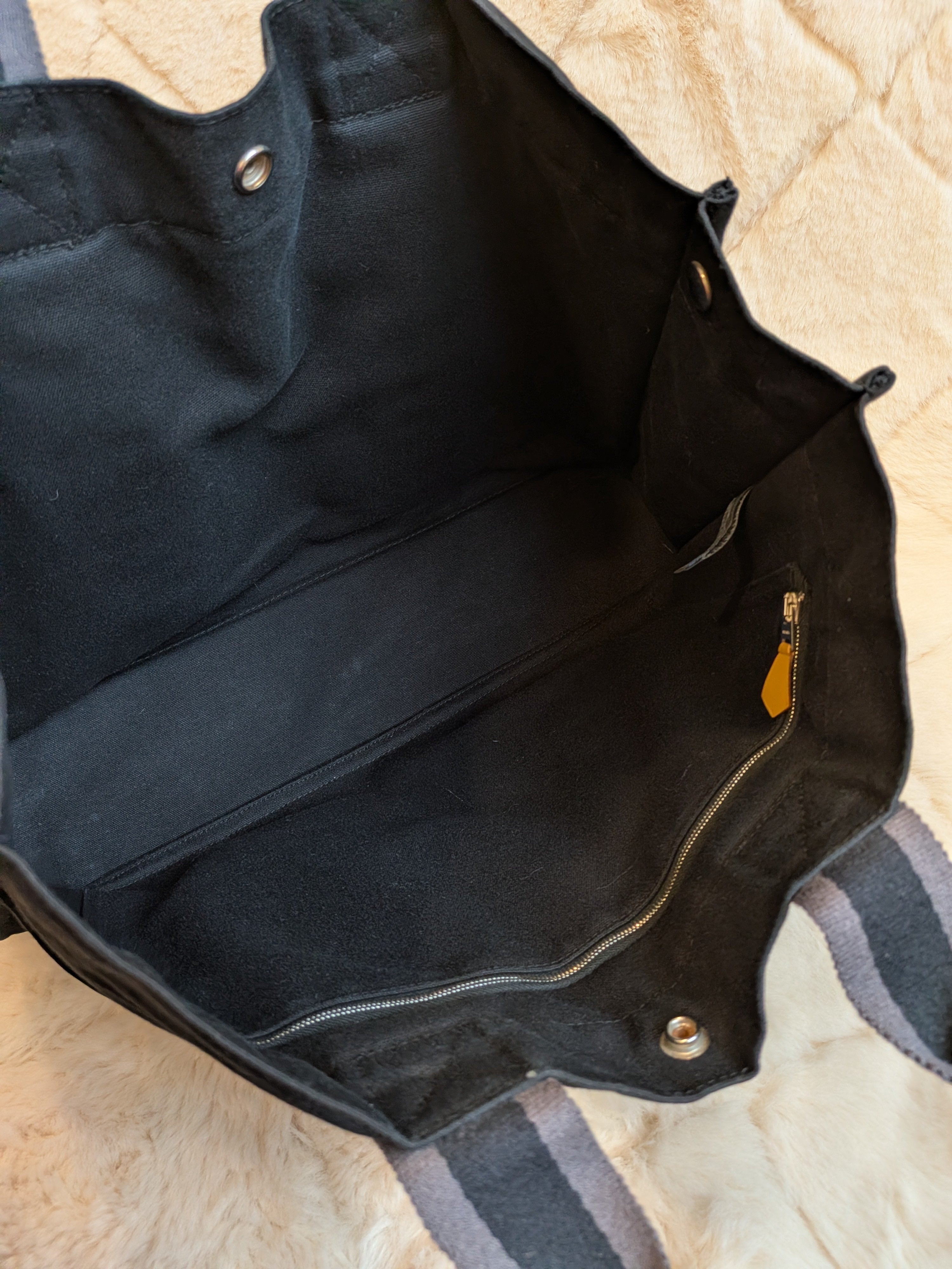 Hermes Fourre-Tote MM Black Canvas