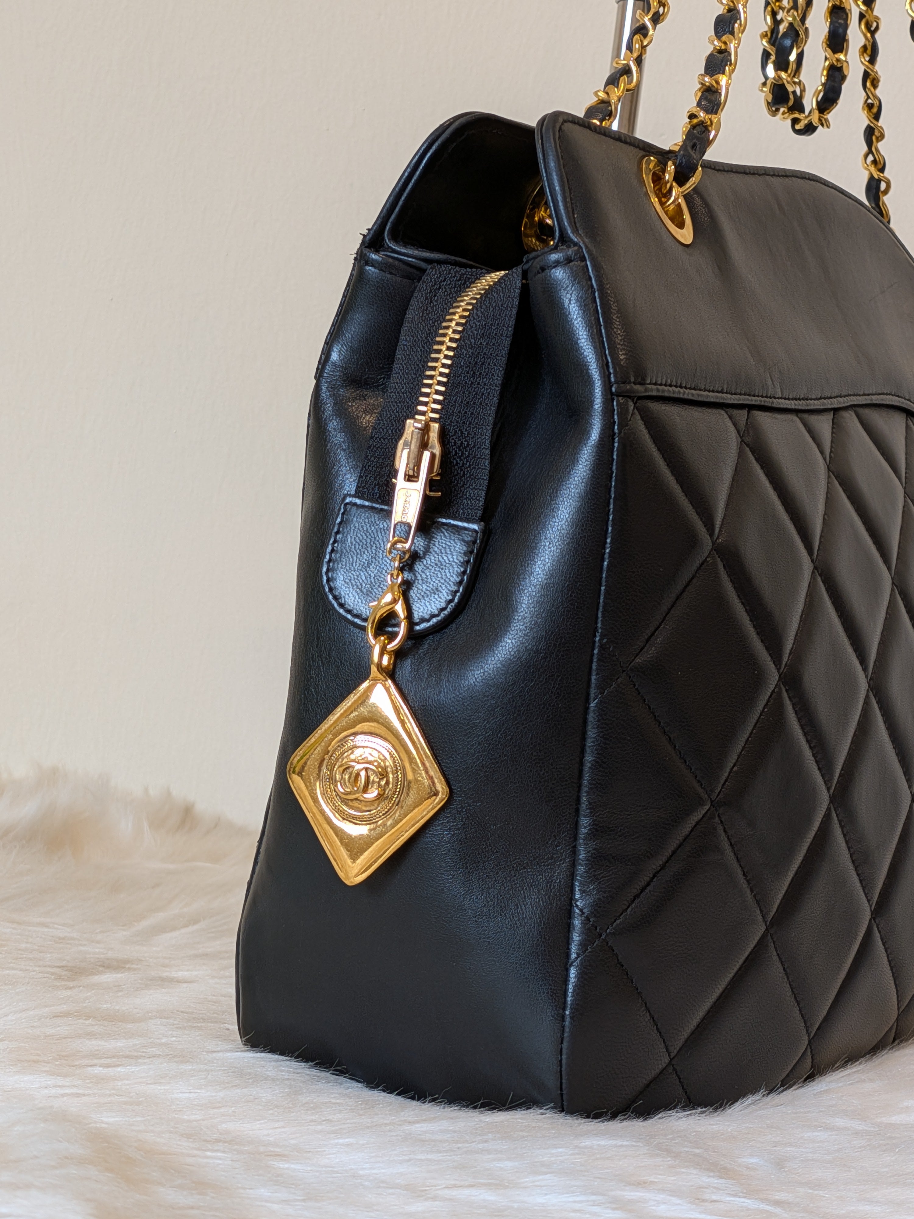 Chanel Diamond Quilted Lambskin Black Large in 24k Plated Gold  Hardware (vintage)