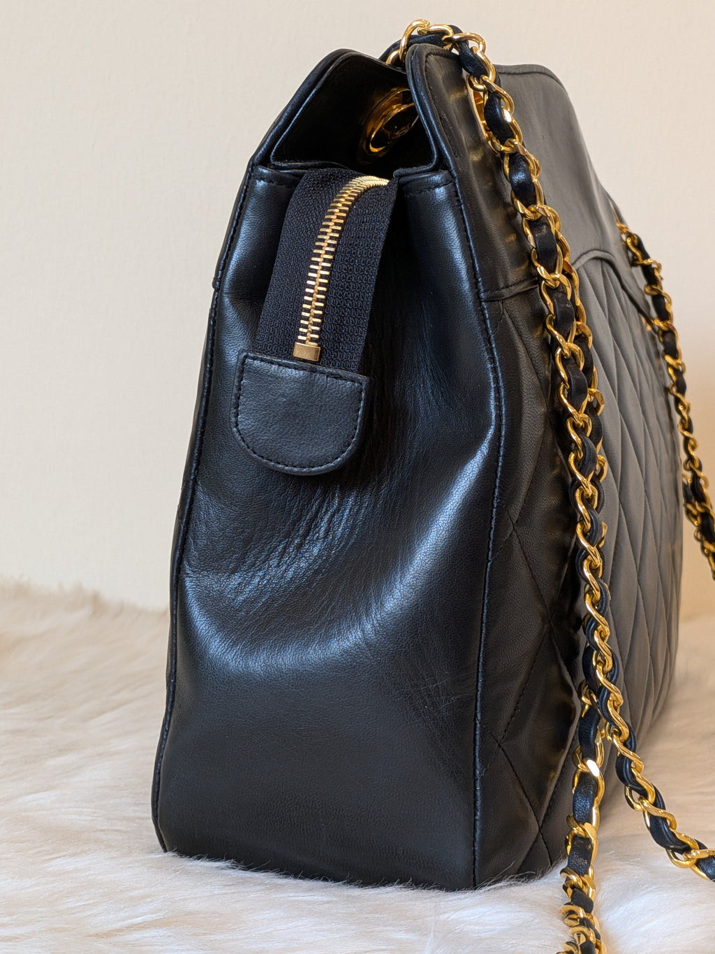 Chanel Diamond Quilted Lambskin Black Large in 24k Plated Gold  Hardware (vintage)