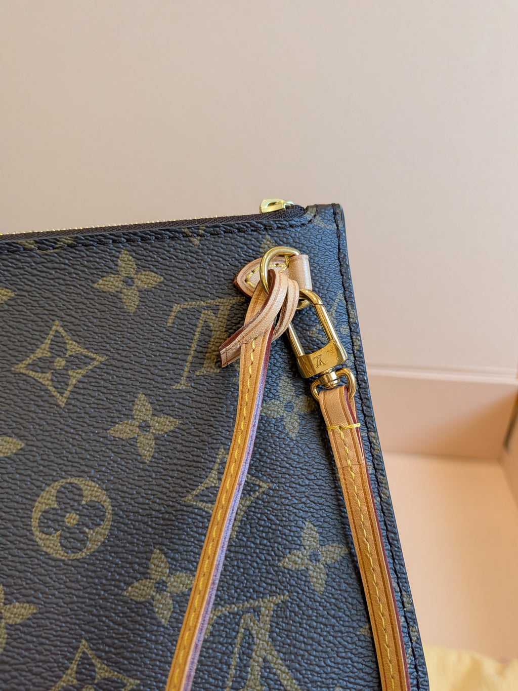 Louis Vuitton Neverfull MM Monogram Canvas (NFC)