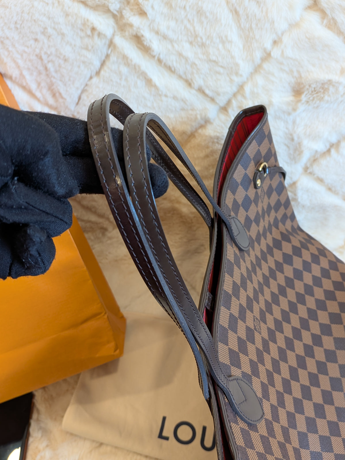 Louis Vuitton Neverfull MM Damier Ebene with Pouch