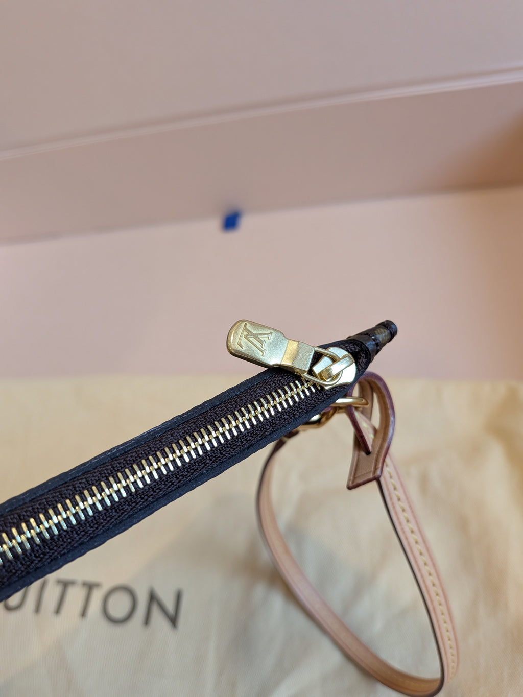 Louis Vuitton Neverfull MM Monogram Canvas (NFC)