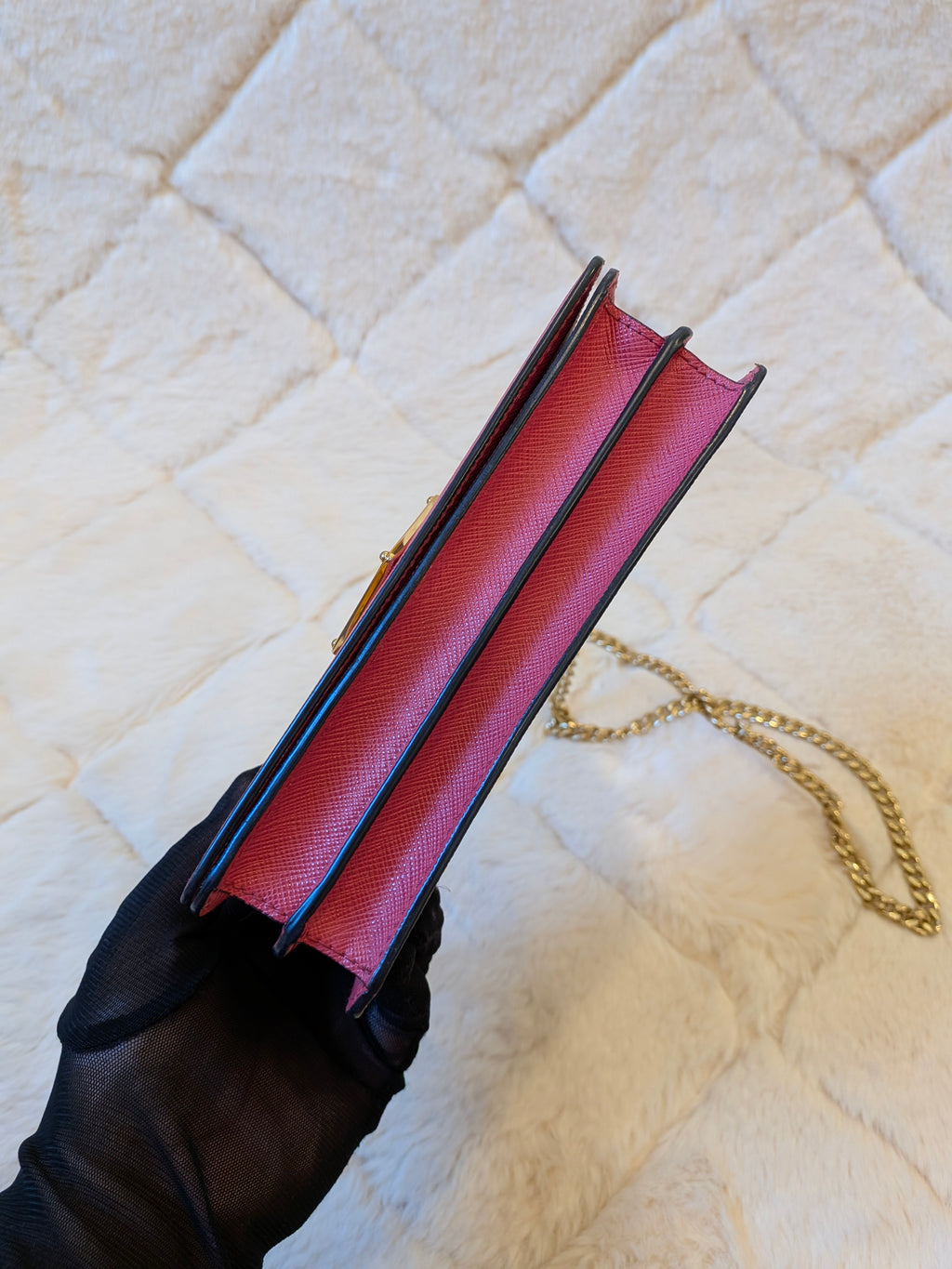 Prada WOC Saffiano Lux Flip Lock Peonia Pink