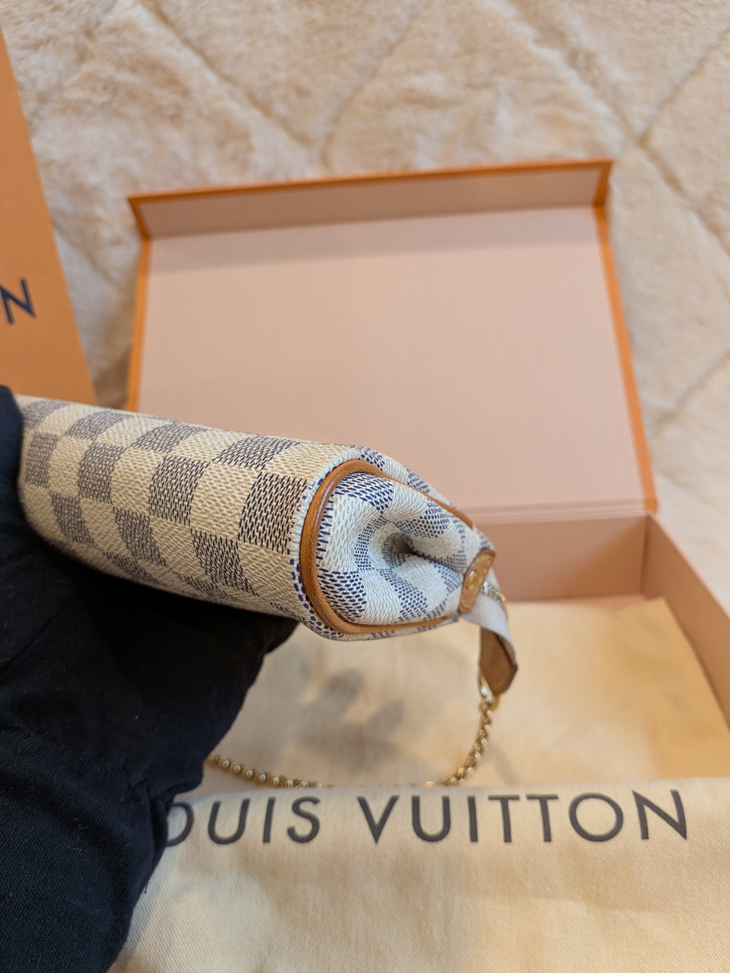 Louis Vuitton Eva Clutch Sling Bag Damier Azur