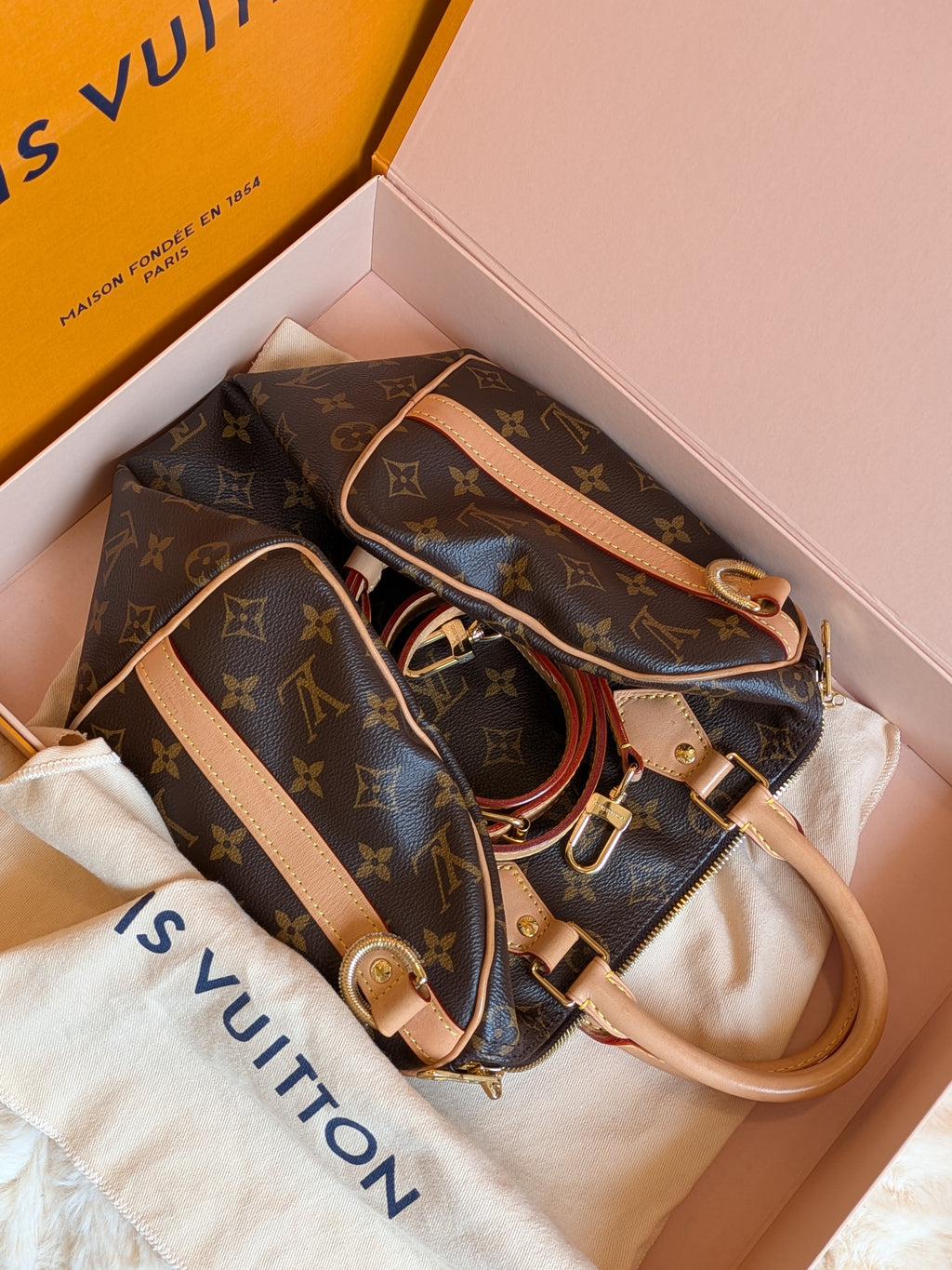 Louis Vuitton Speedy 25 Bandouliere Monogram Canvas