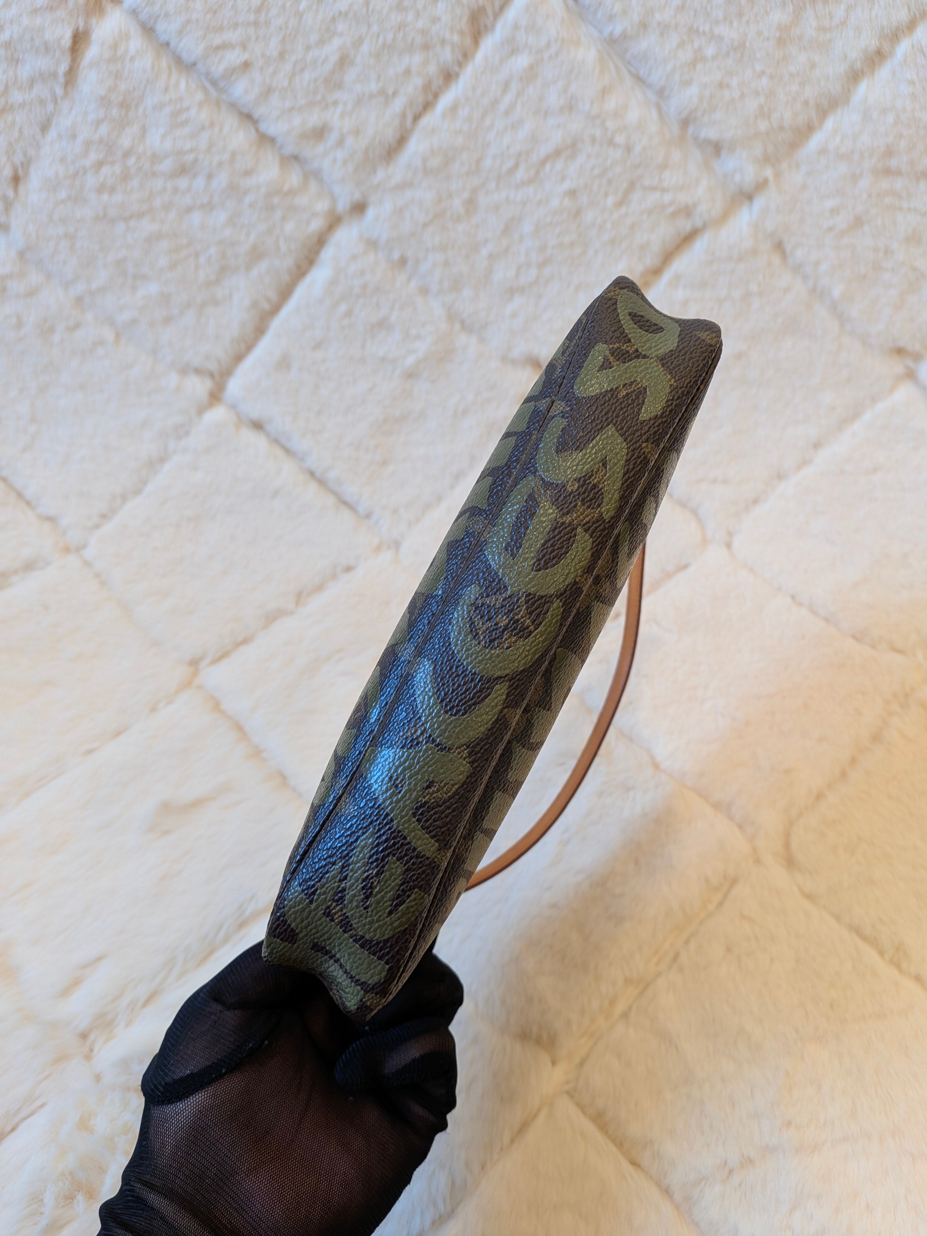 Louis Vuitton x Stephen Sprouse Pochette Accessoiries Graffiti Khaki Monogram