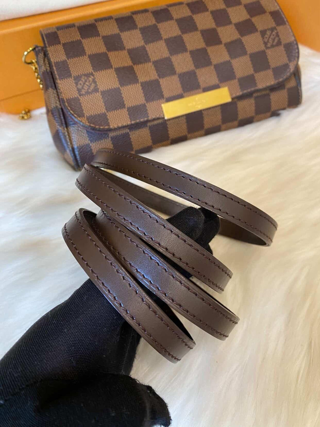 Louis Vuitton Favorite PM Damier Ebene Clutch Sling Bag