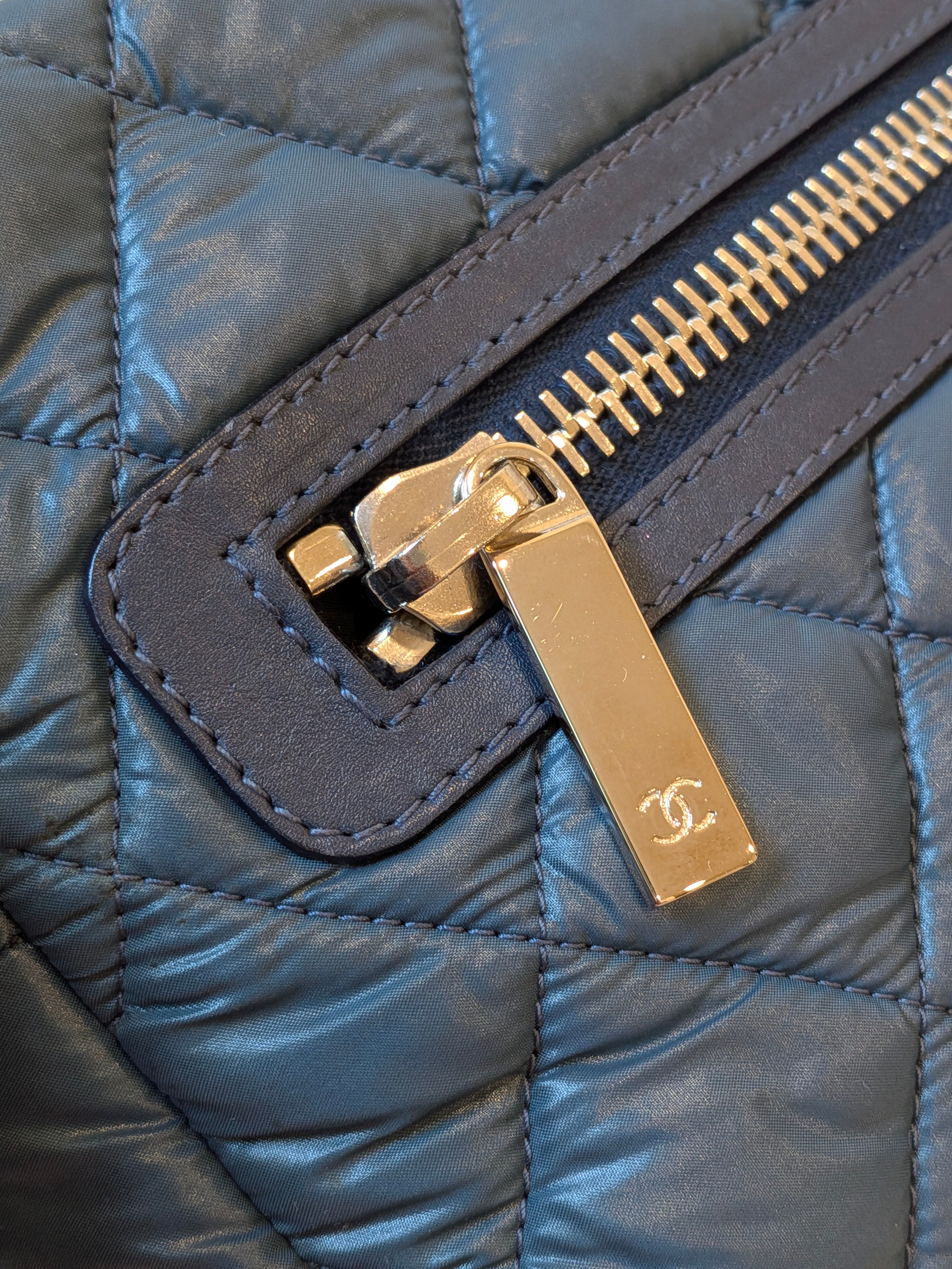 Chanel Coco Cocoon Cosmetics Pouch Nylon Navy Blue