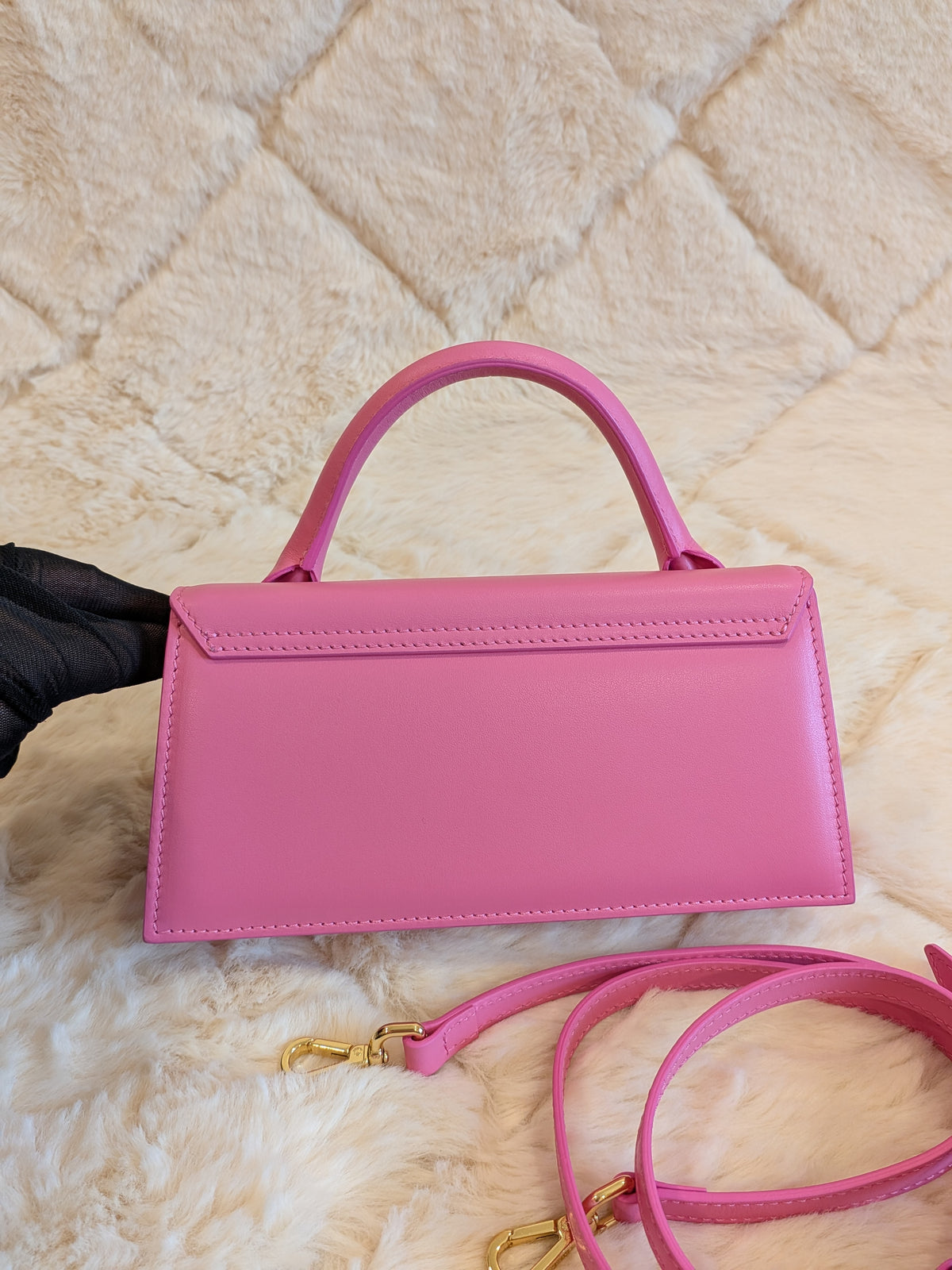 Jacquemus Chiquito Long Neon Pink
