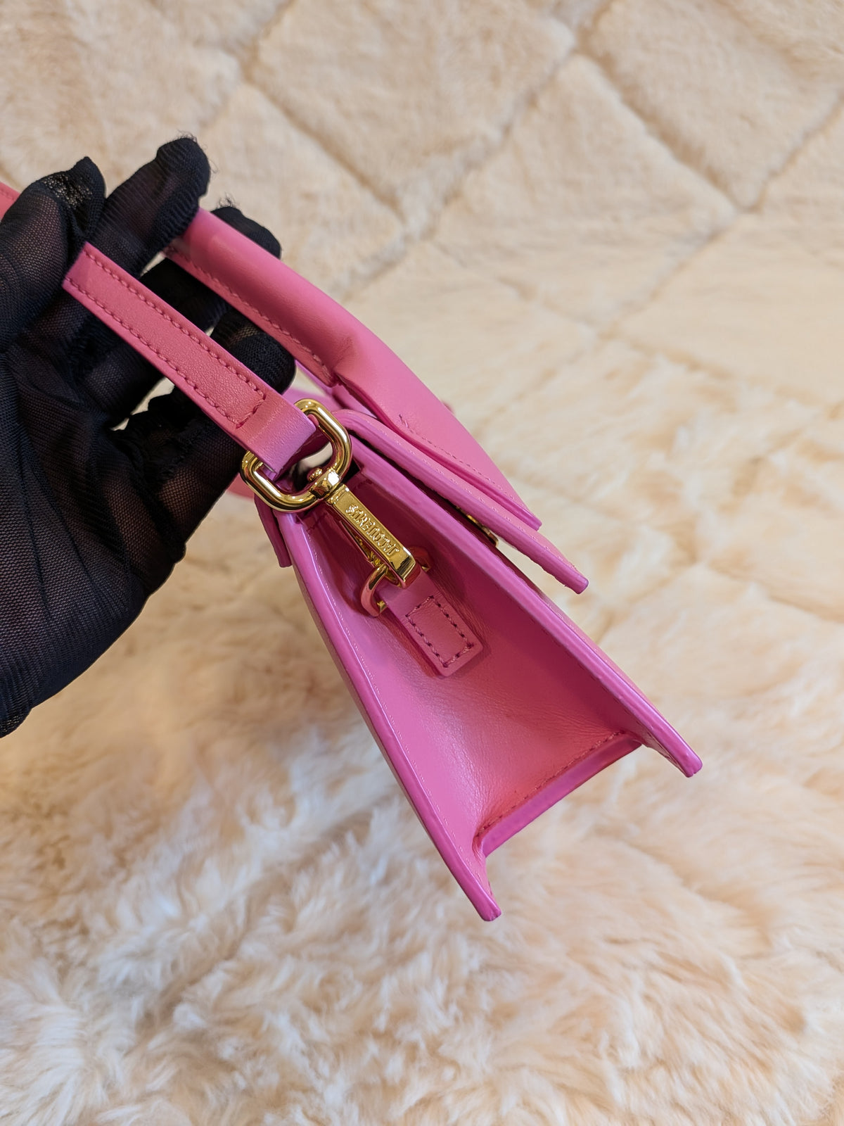 Jacquemus Chiquito Long Neon Pink