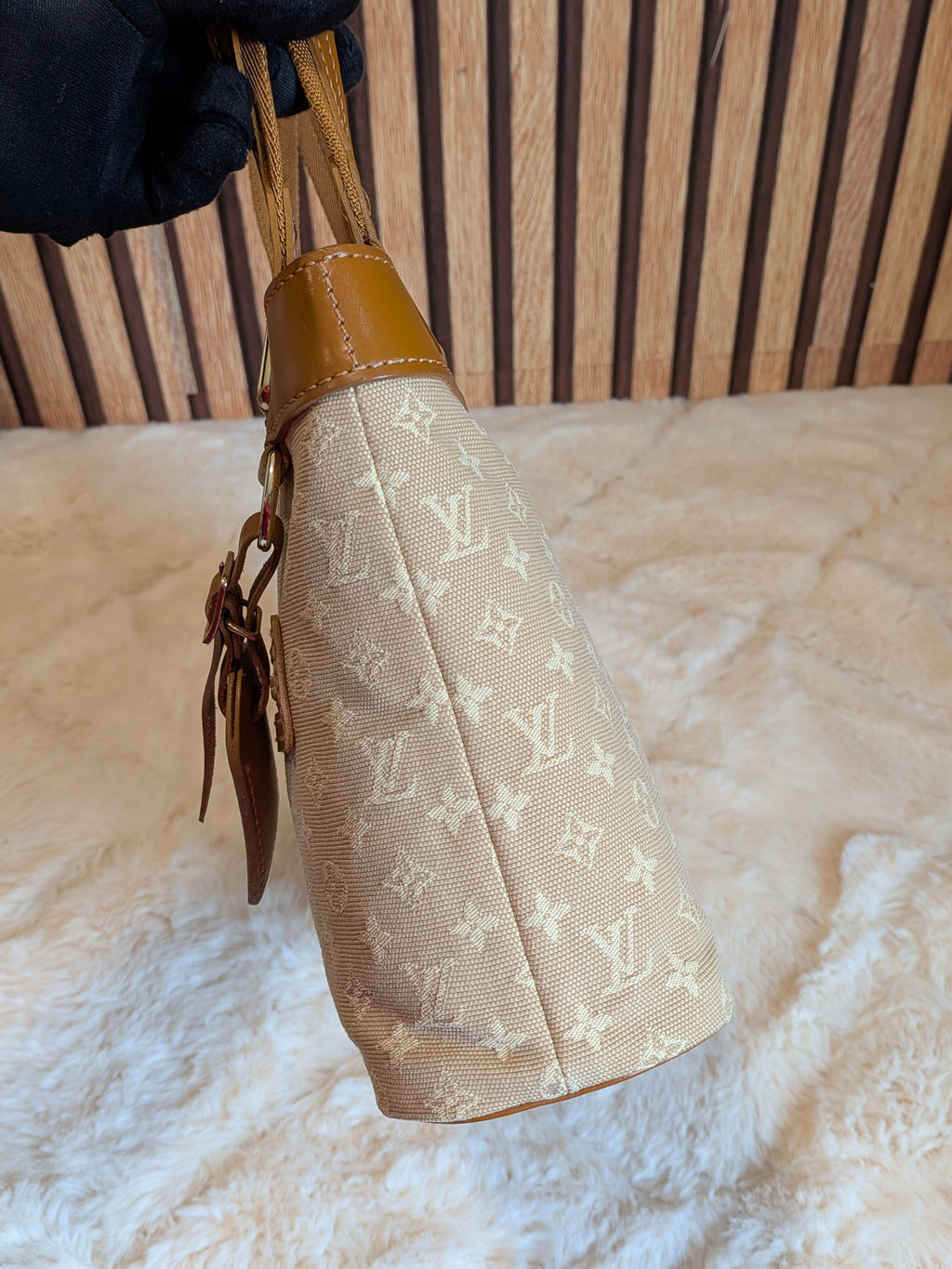 Louis Vuitton Minilin Lucille PM Monogram Beige