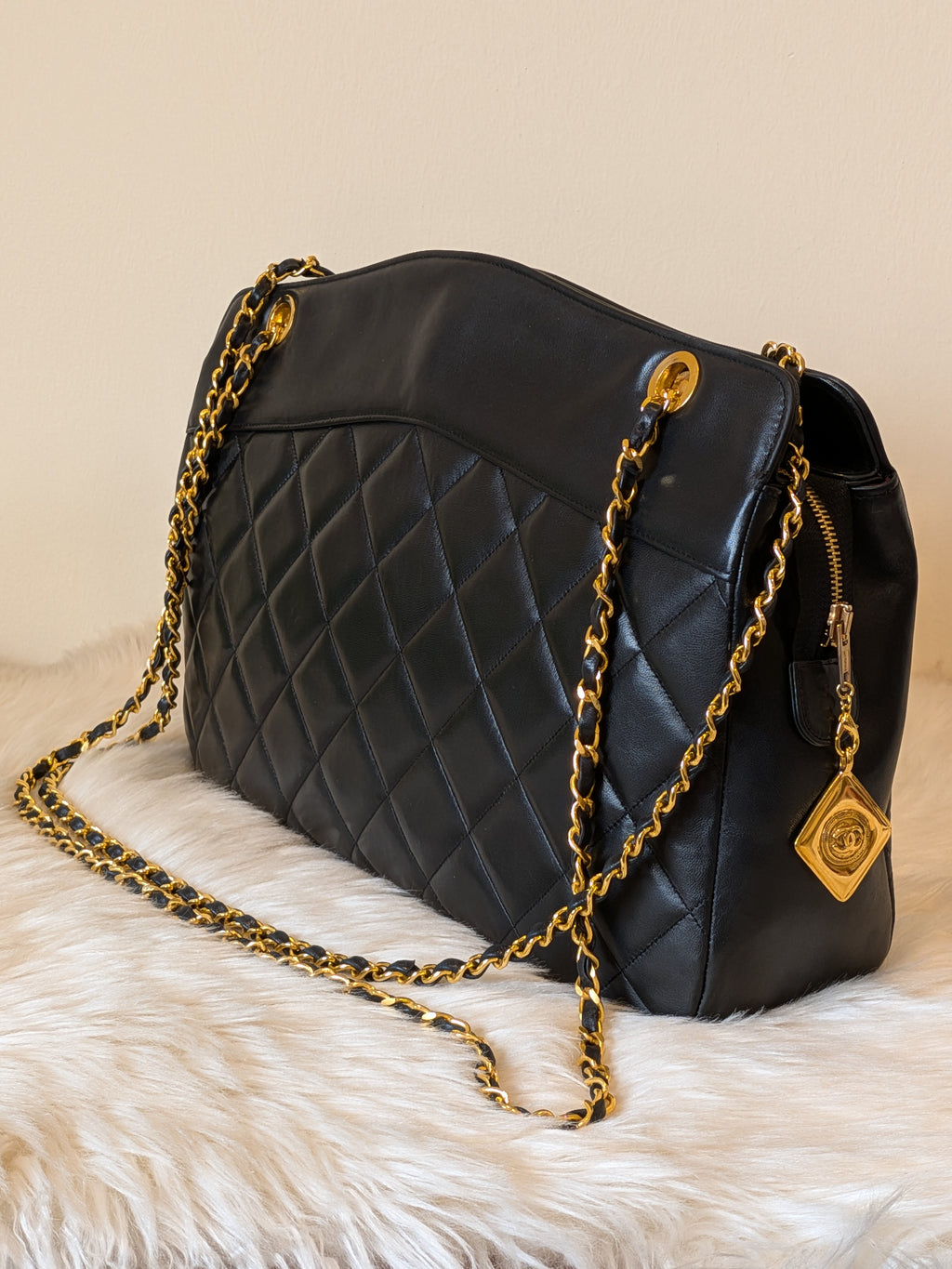 Chanel Diamond Quilted Lambskin Black Large in 24k Plated Gold  Hardware (vintage)