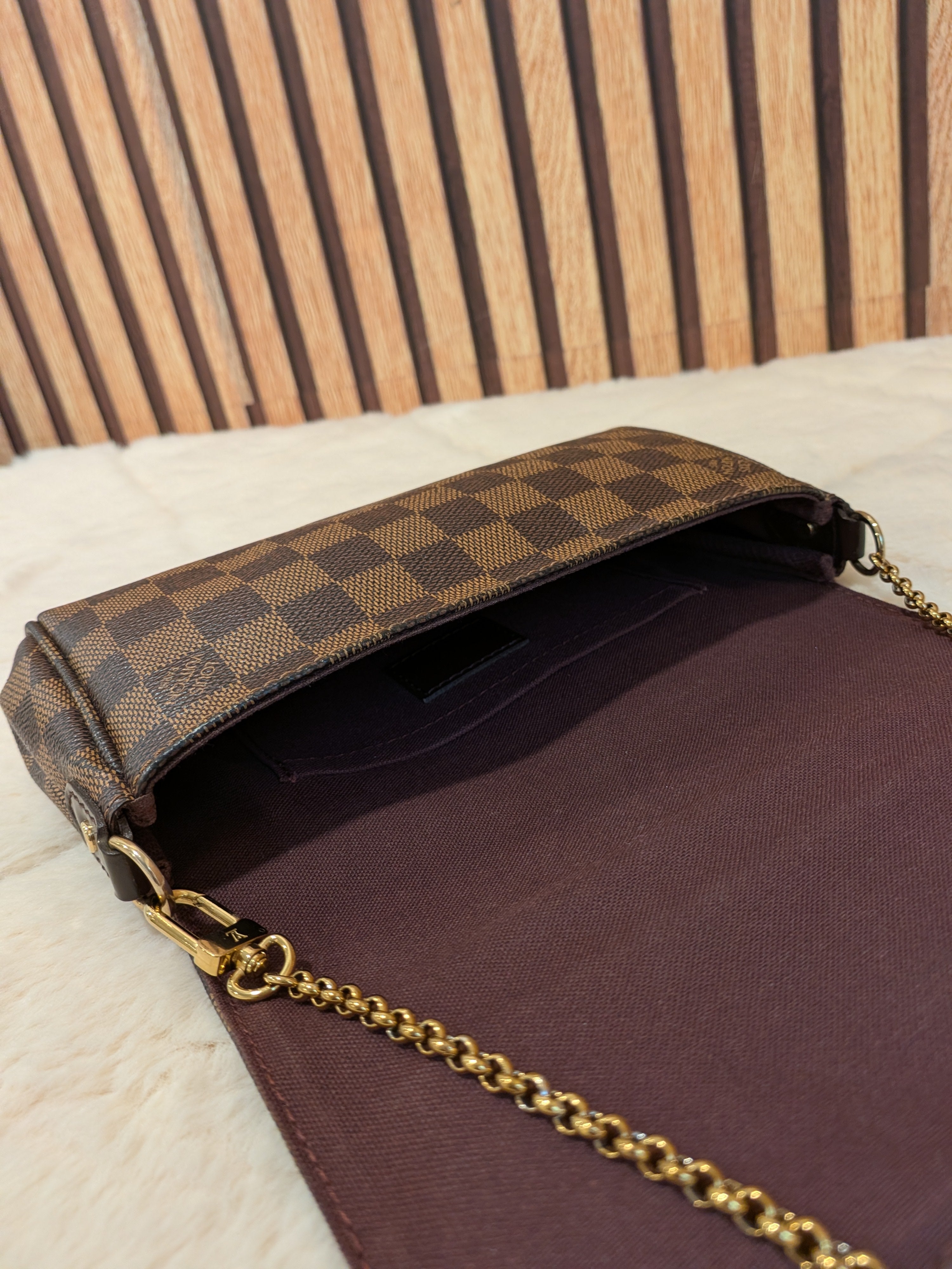 Louis Vuitton Favorite PM Damier Ebene Clutch Sling Bag