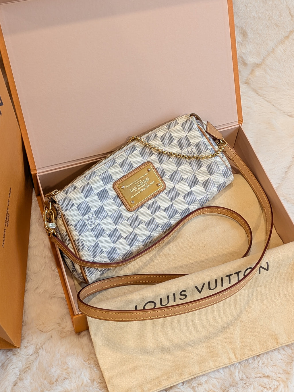 Louis Vuitton Eva Clutch Sling Bag Damier Azur