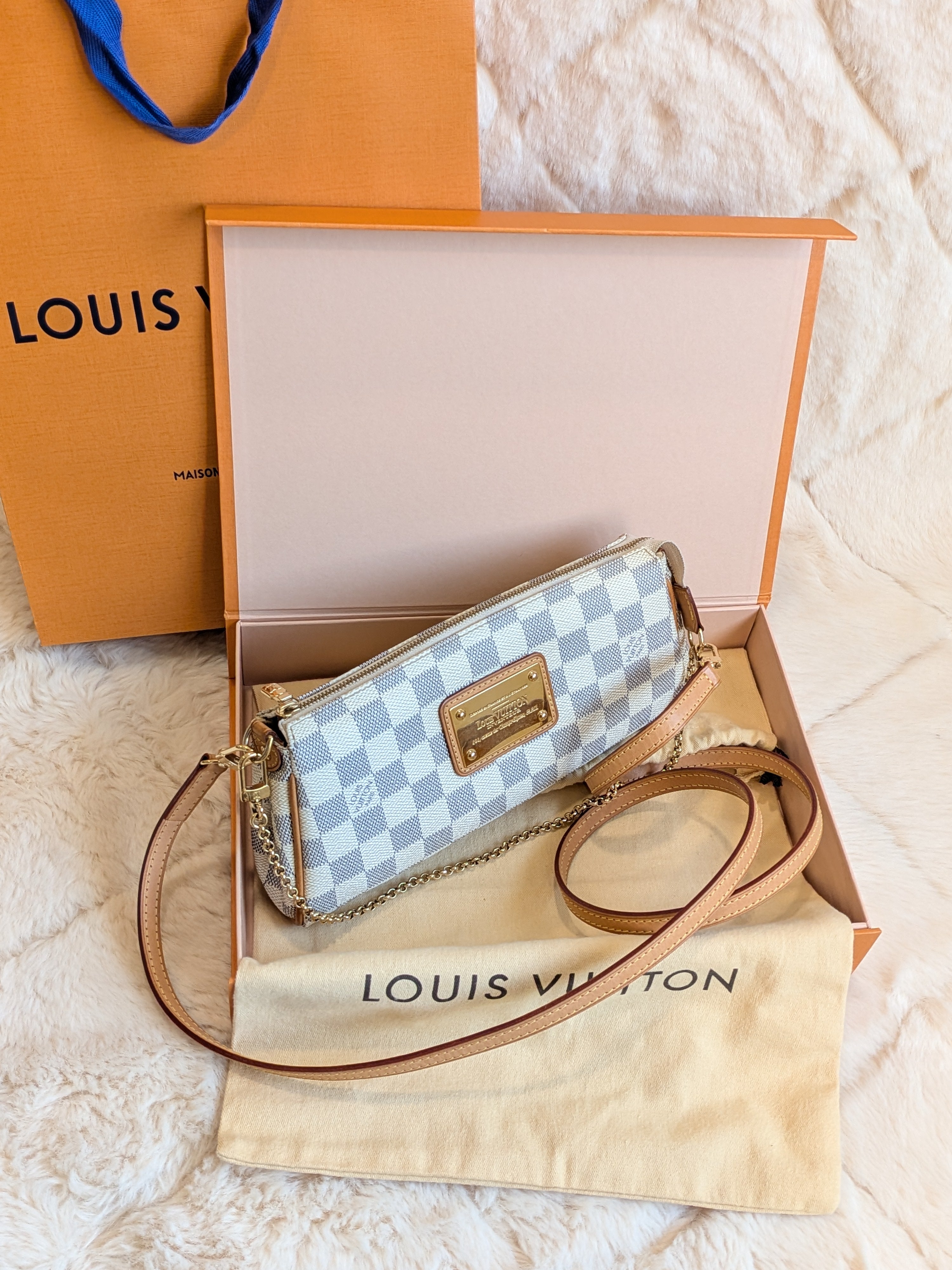 Louis Vuitton Eva Clutch Sling Bag Damier Azur