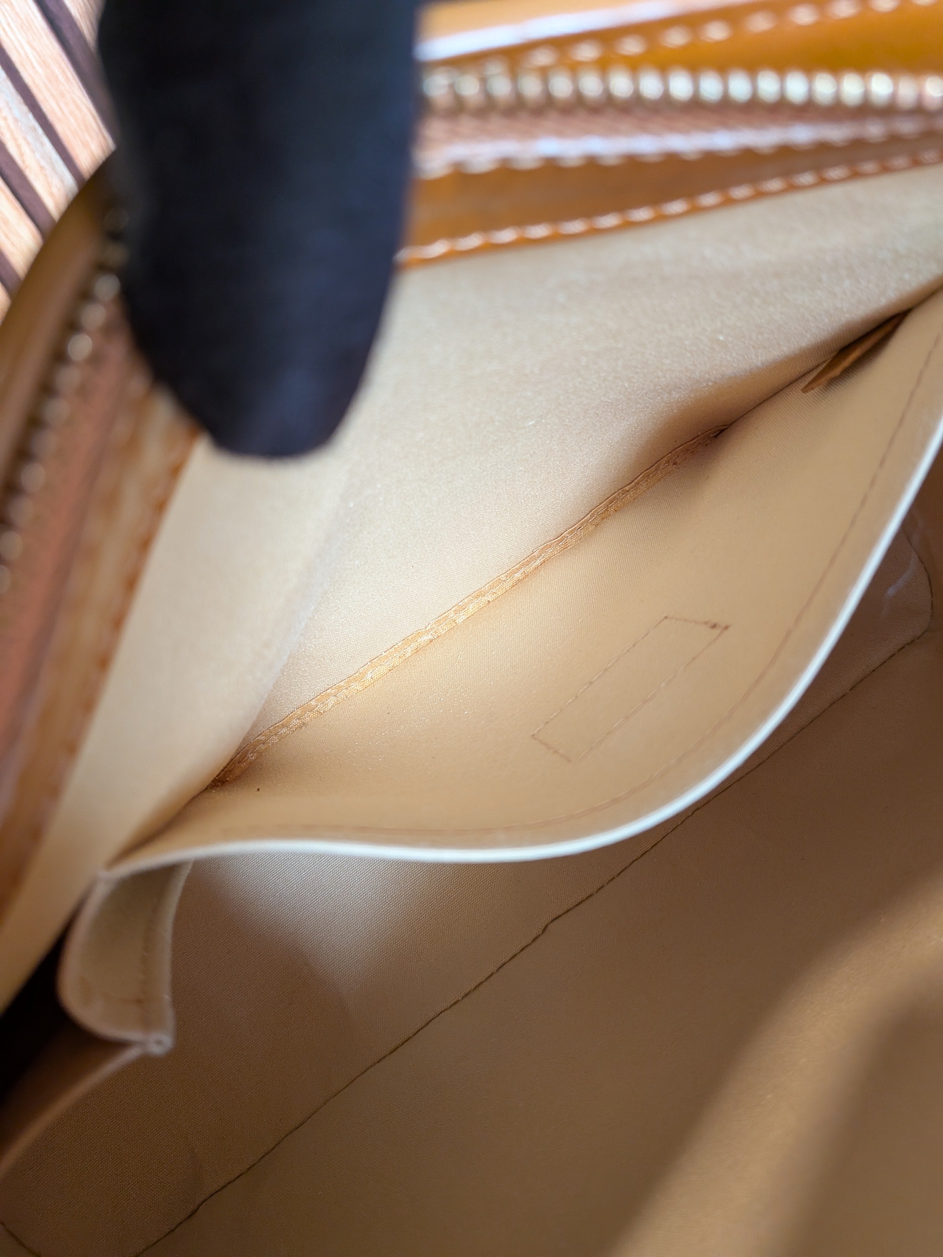Louis Vuitton Minilin Lucille PM Monogram Beige