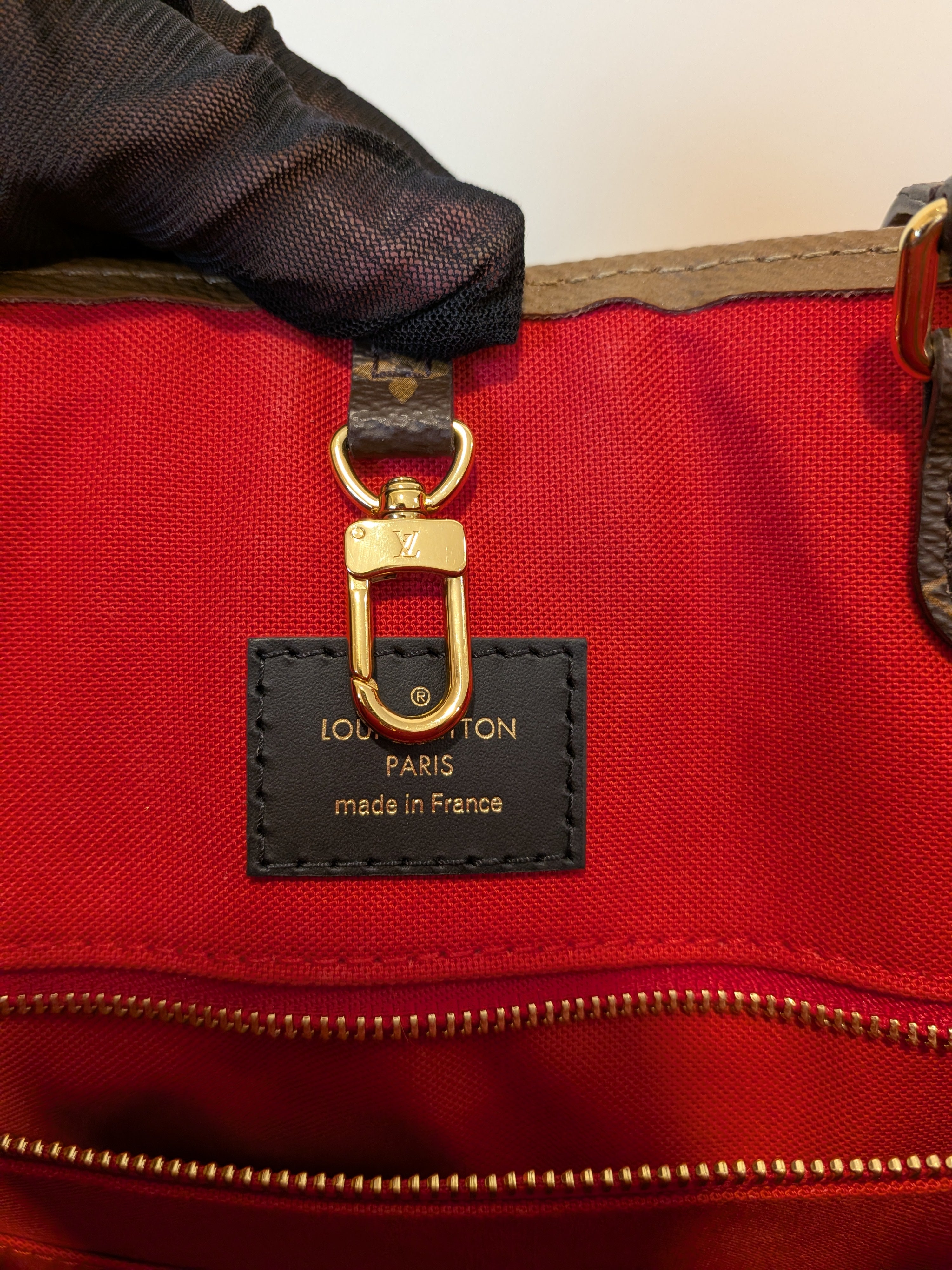 Louis Vuitton On The Go Gm Reverse Giant Monogram