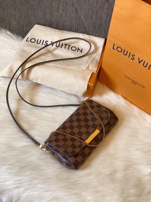 Louis Vuitton Favorite PM Damier Ebene Clutch Sling Bag