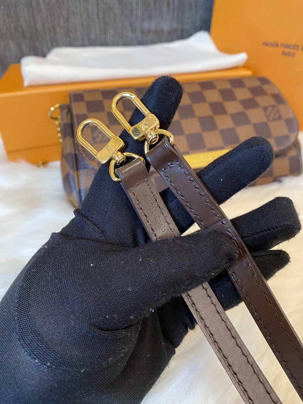 Louis Vuitton Favorite PM Damier Ebene Clutch Sling Bag